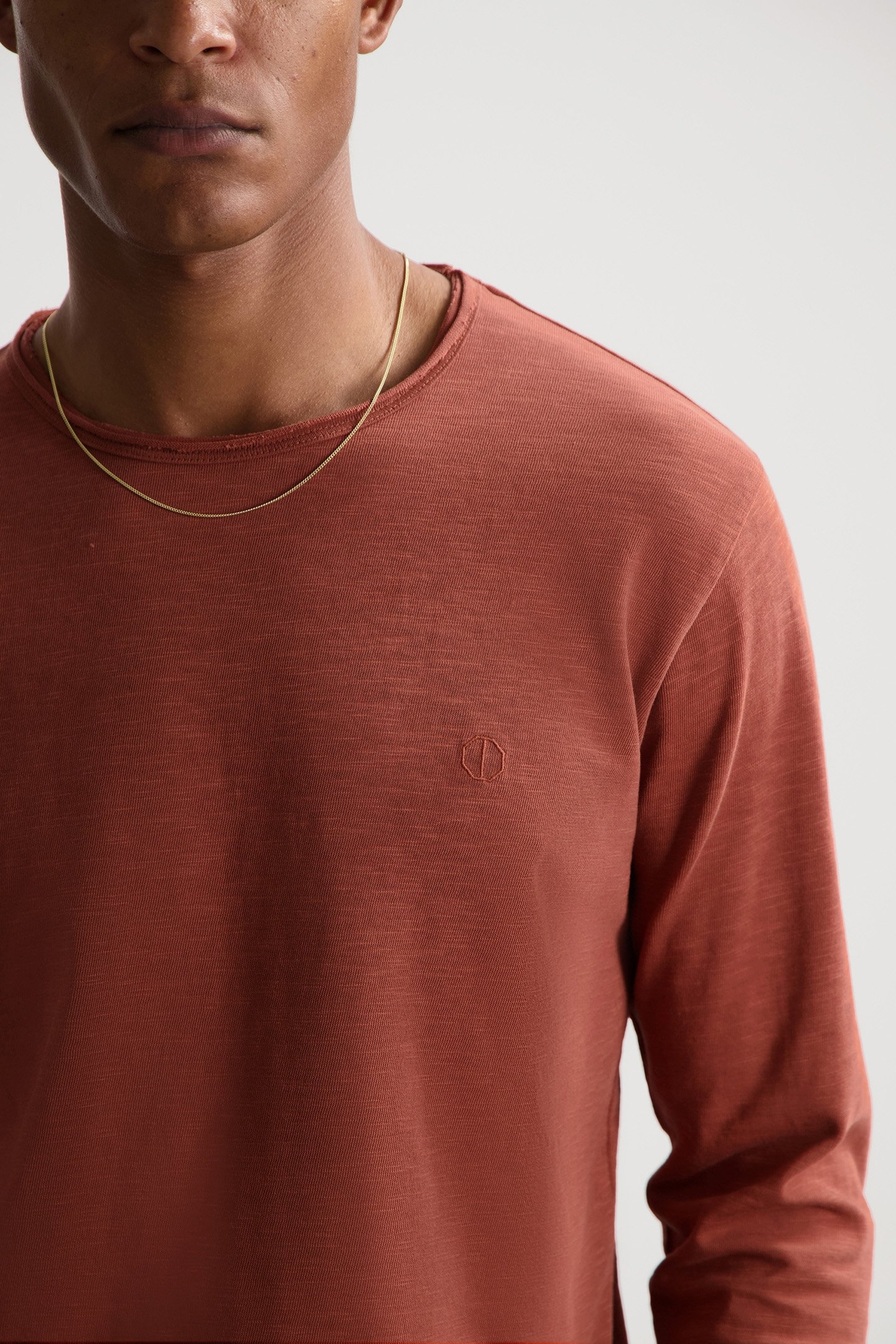 DS_NEWMAN CREW RUSTIC BROWN 5