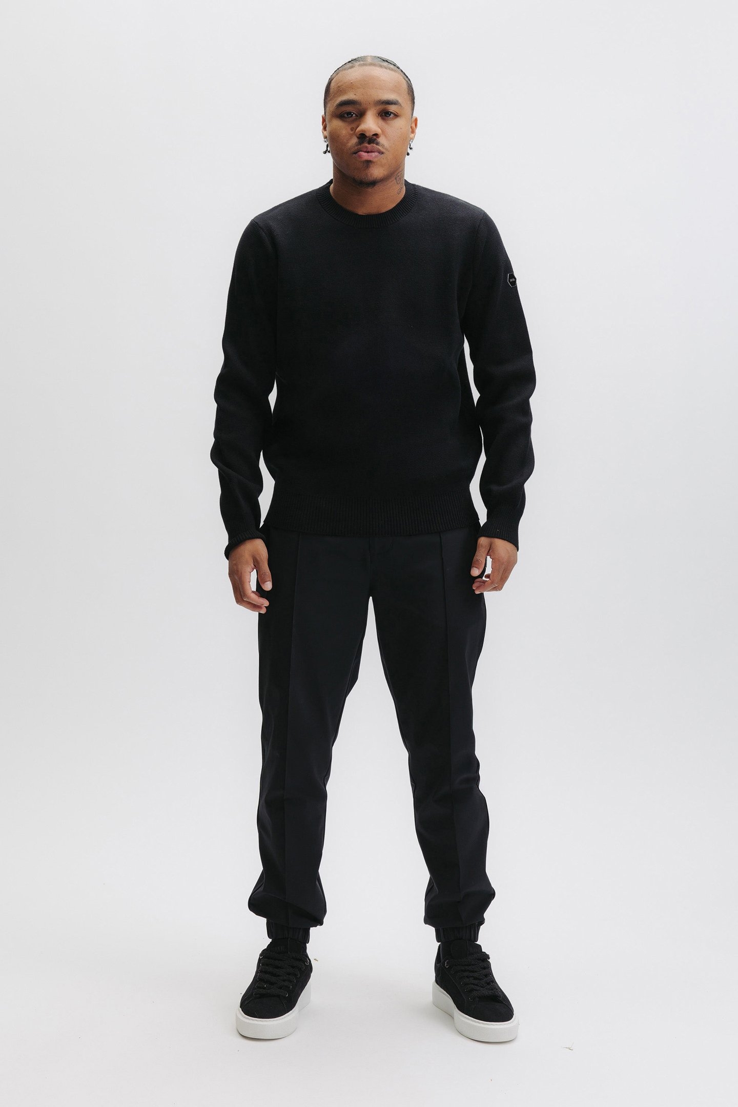 HEX-SERIES KNITTED CREWNECK JET BLACK 1