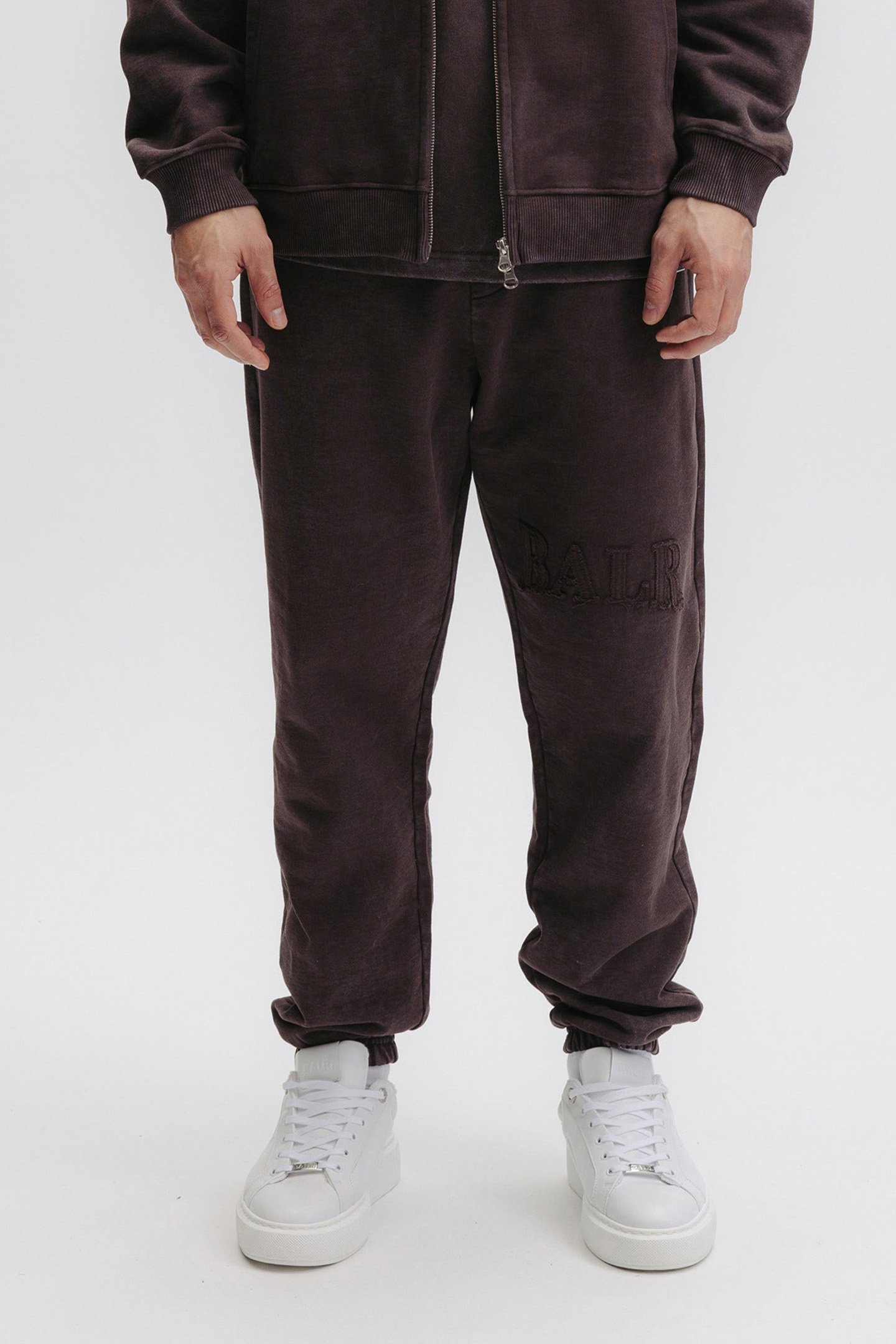 URBAN WASHED SWEATPANTS DEEP BROWN 1