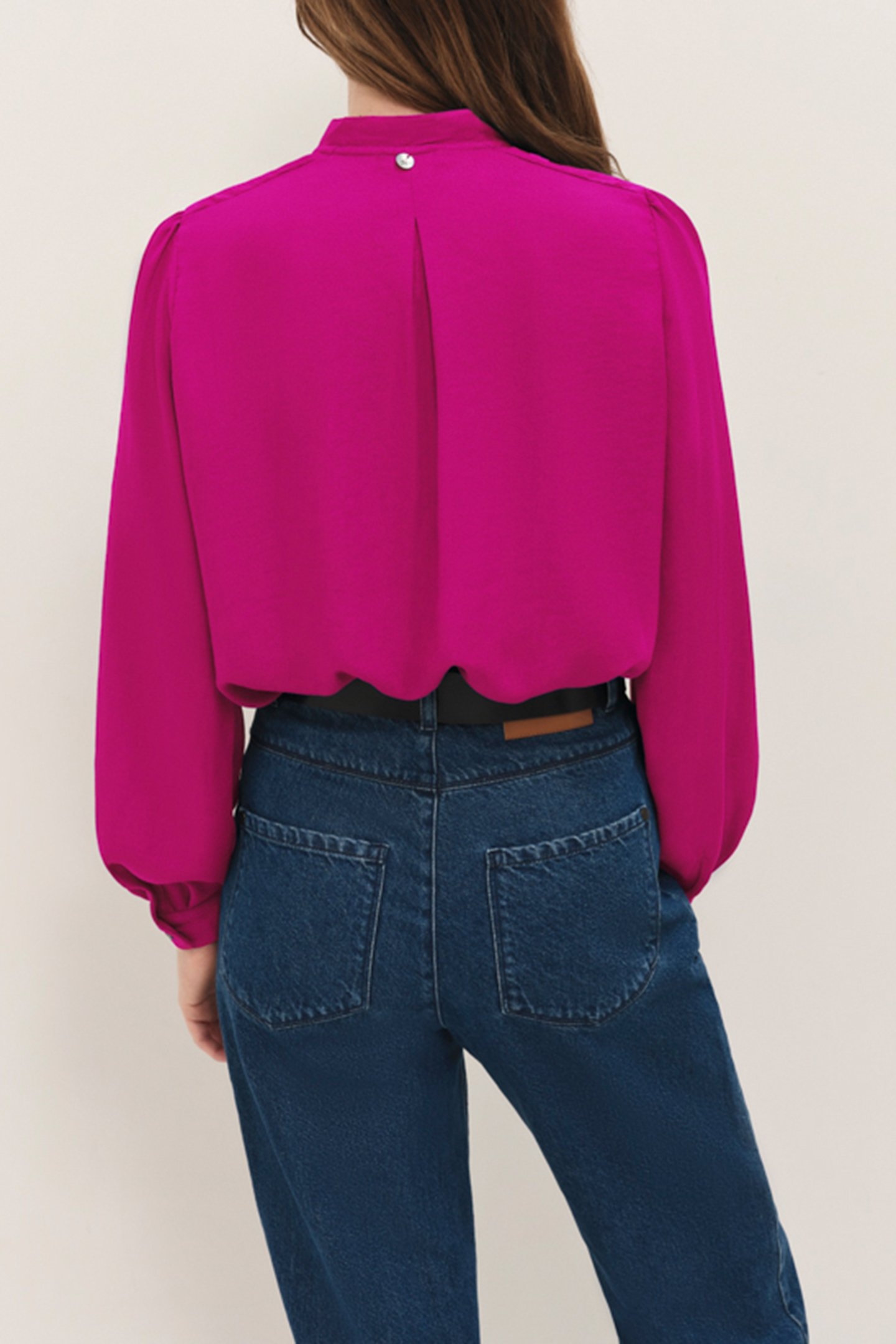 CYRILLE - FUCHSIA FLOWING BLOUSE WITH A LAVALLIÈRE COLLAR 2