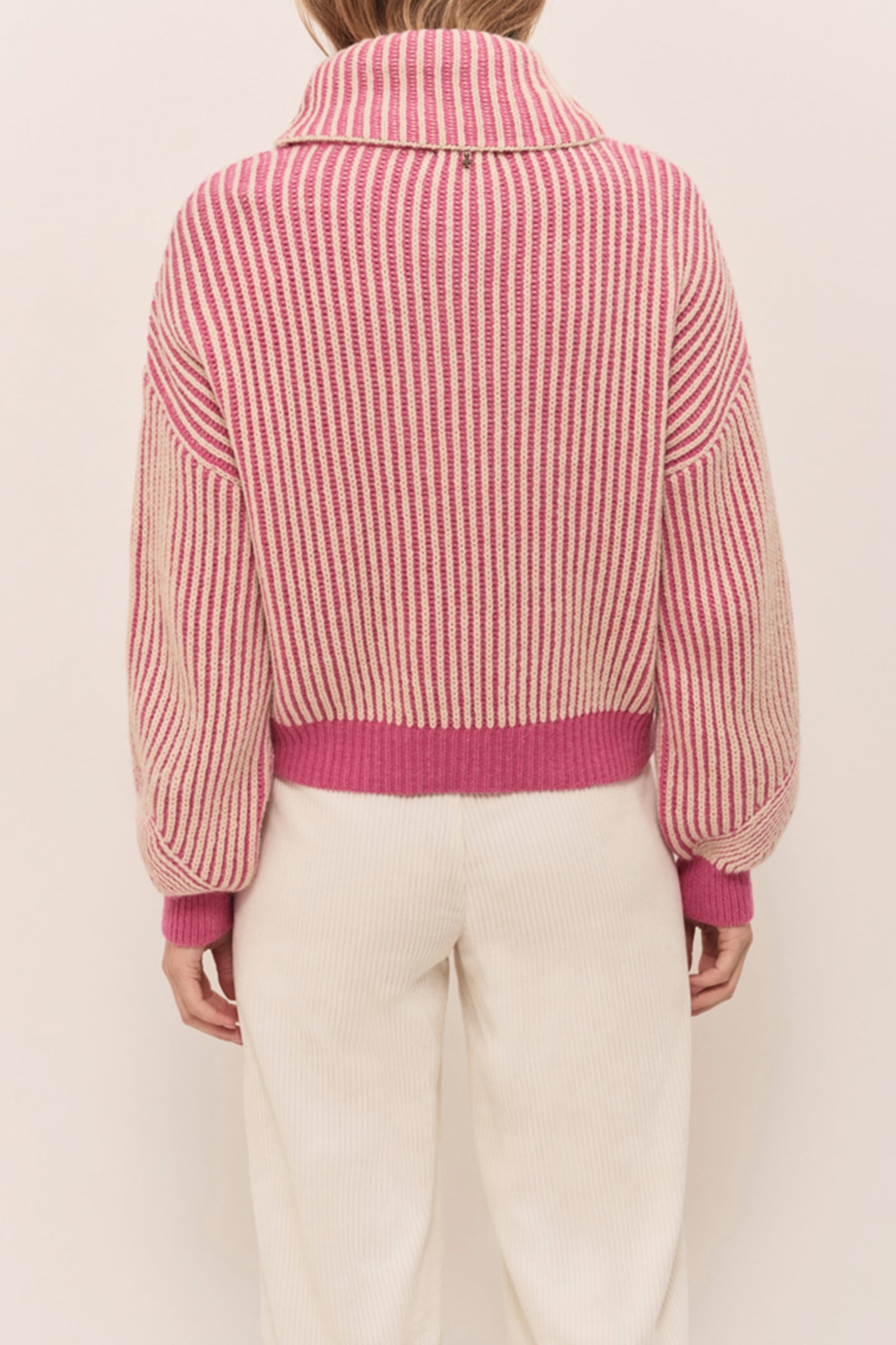 TOKAY - FUCHSIA TWO-TONE RIBBED KNIT TURTLENECK SWEATER 2