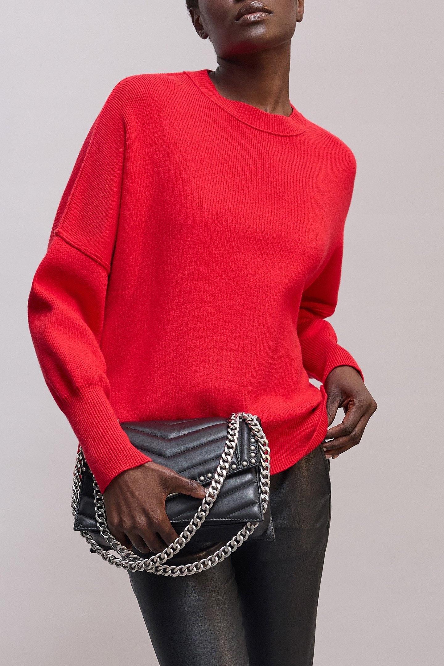 VERMILION REVERSE SEAM SWEATER 3