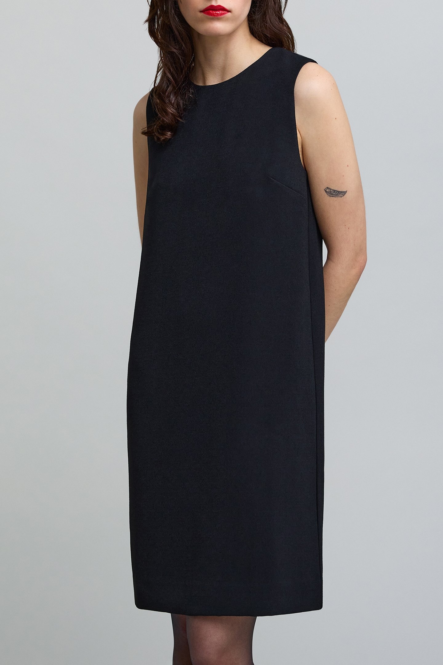 BLACK JEWEL-BACK CHASUBLE DRESS 1