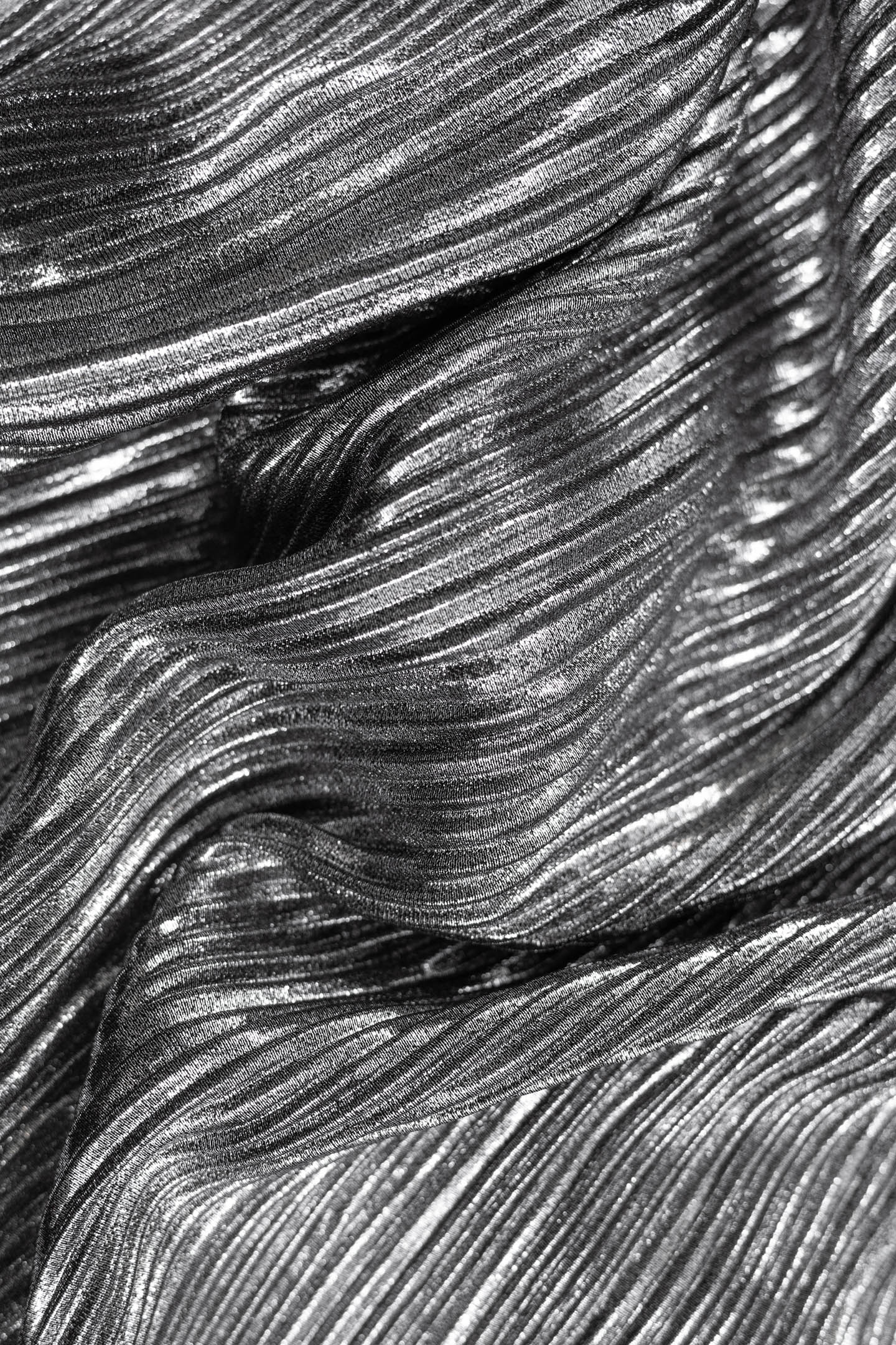 BLACK METALLIC PLEATED DRESS 7