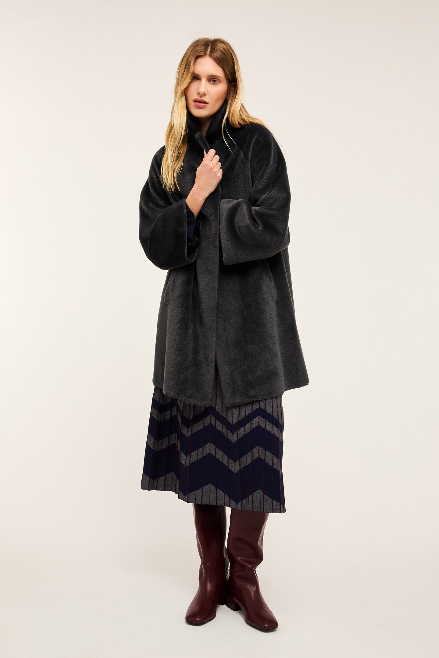 SINGLE-BREASTED TEDDY COAT GREY 1