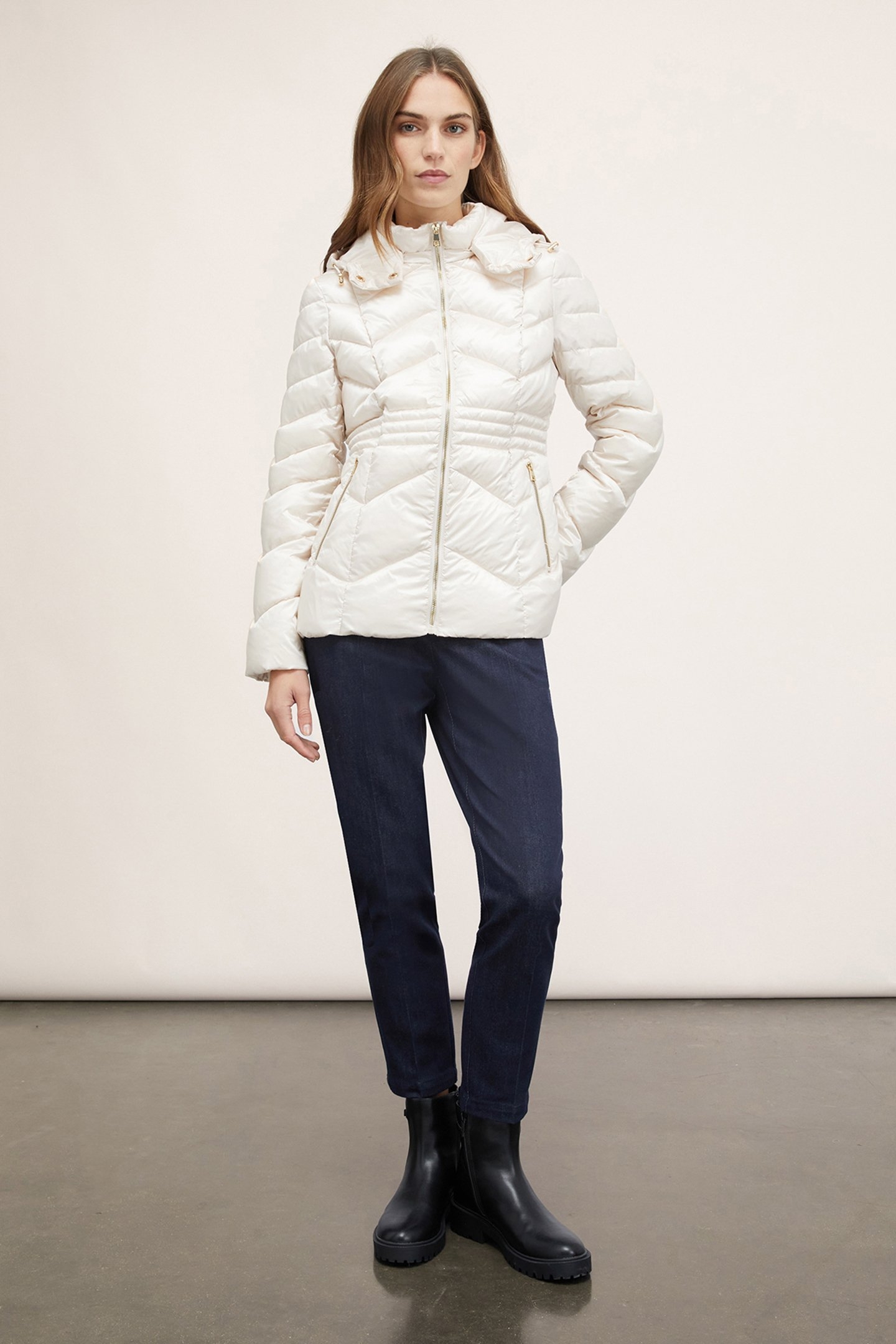 PADDED JACKET WITH HOOD WHITE 3