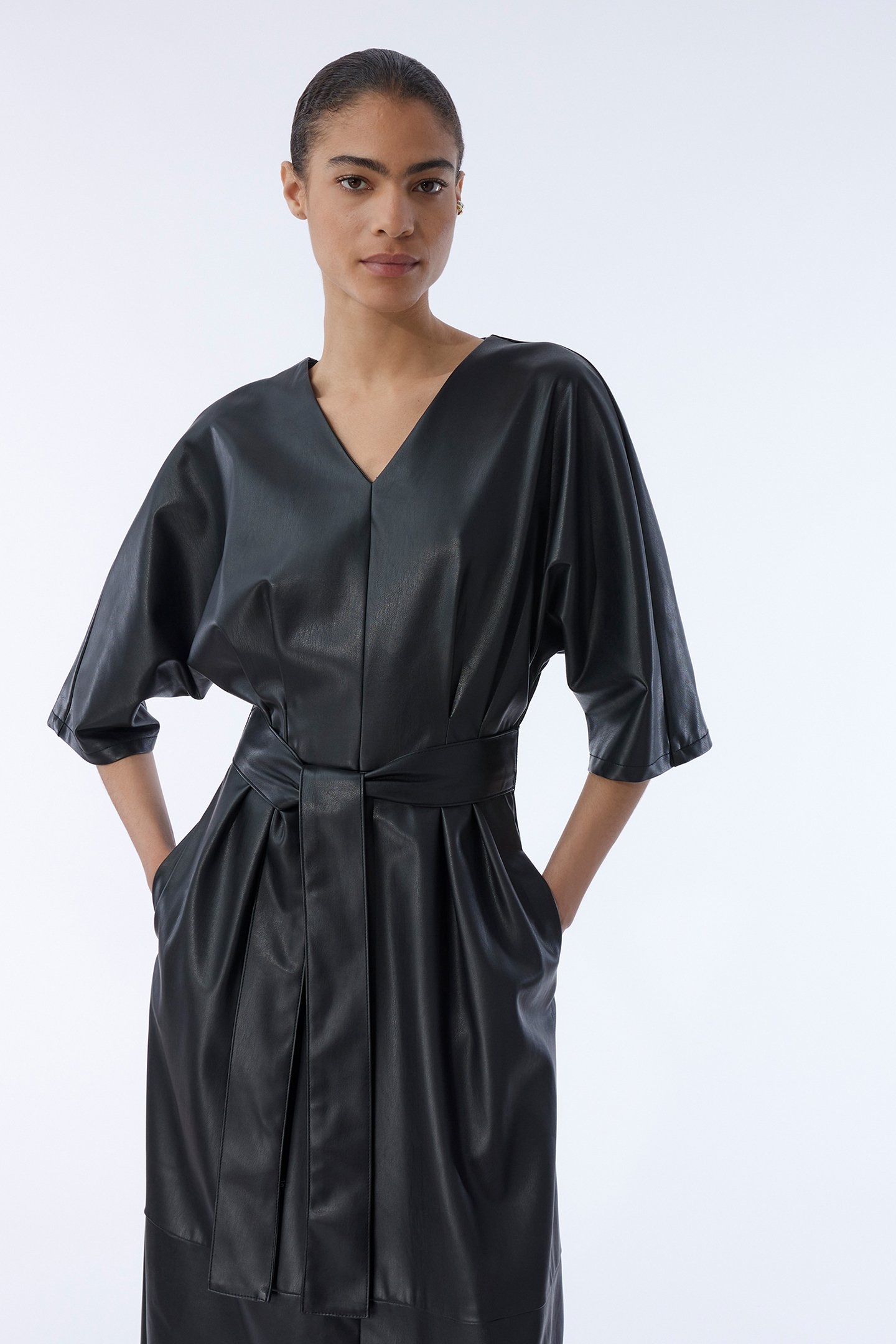 CLAIRE DRESS BLACK 6