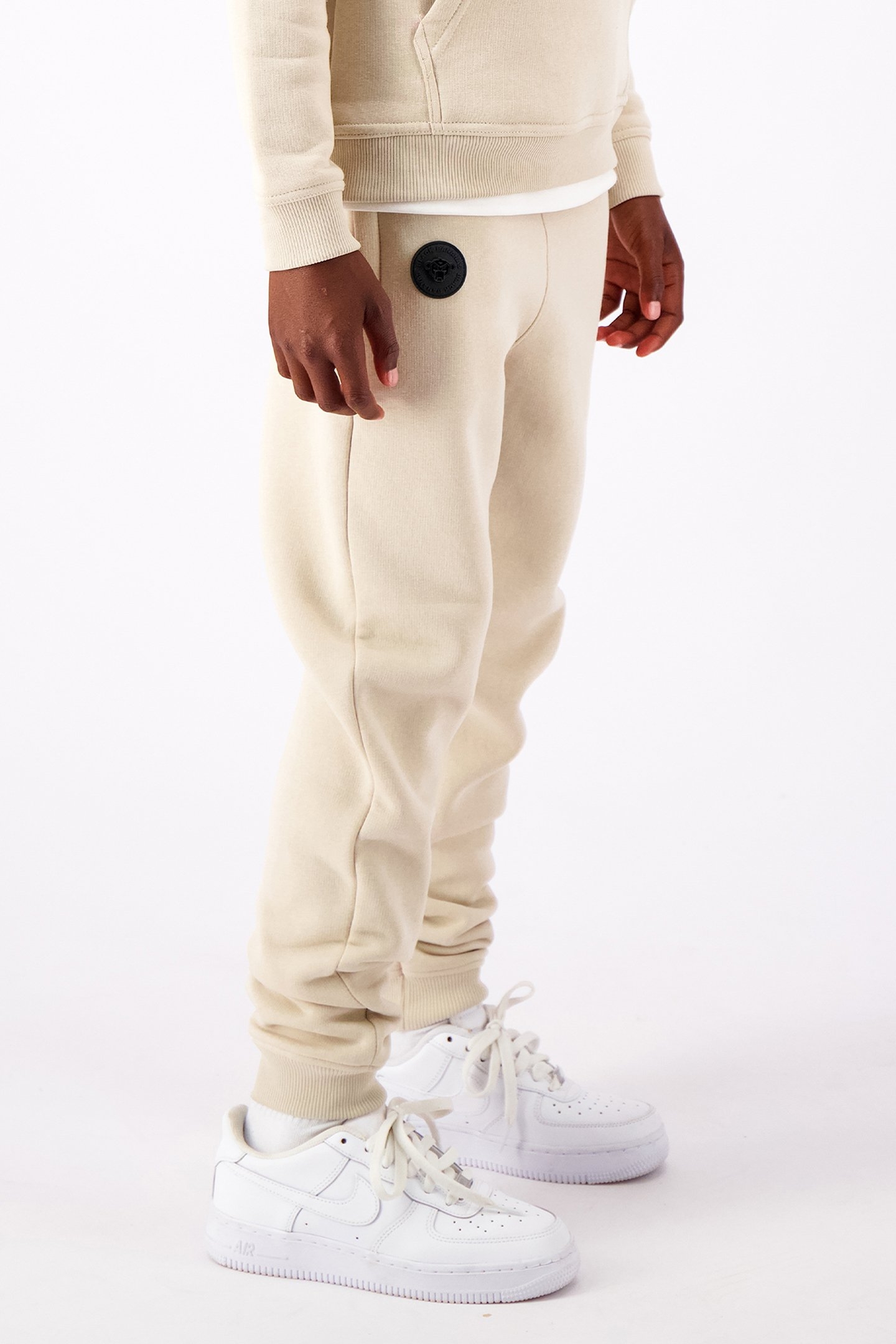 JR ESSENTIAL SWEATPANTS SAND 4