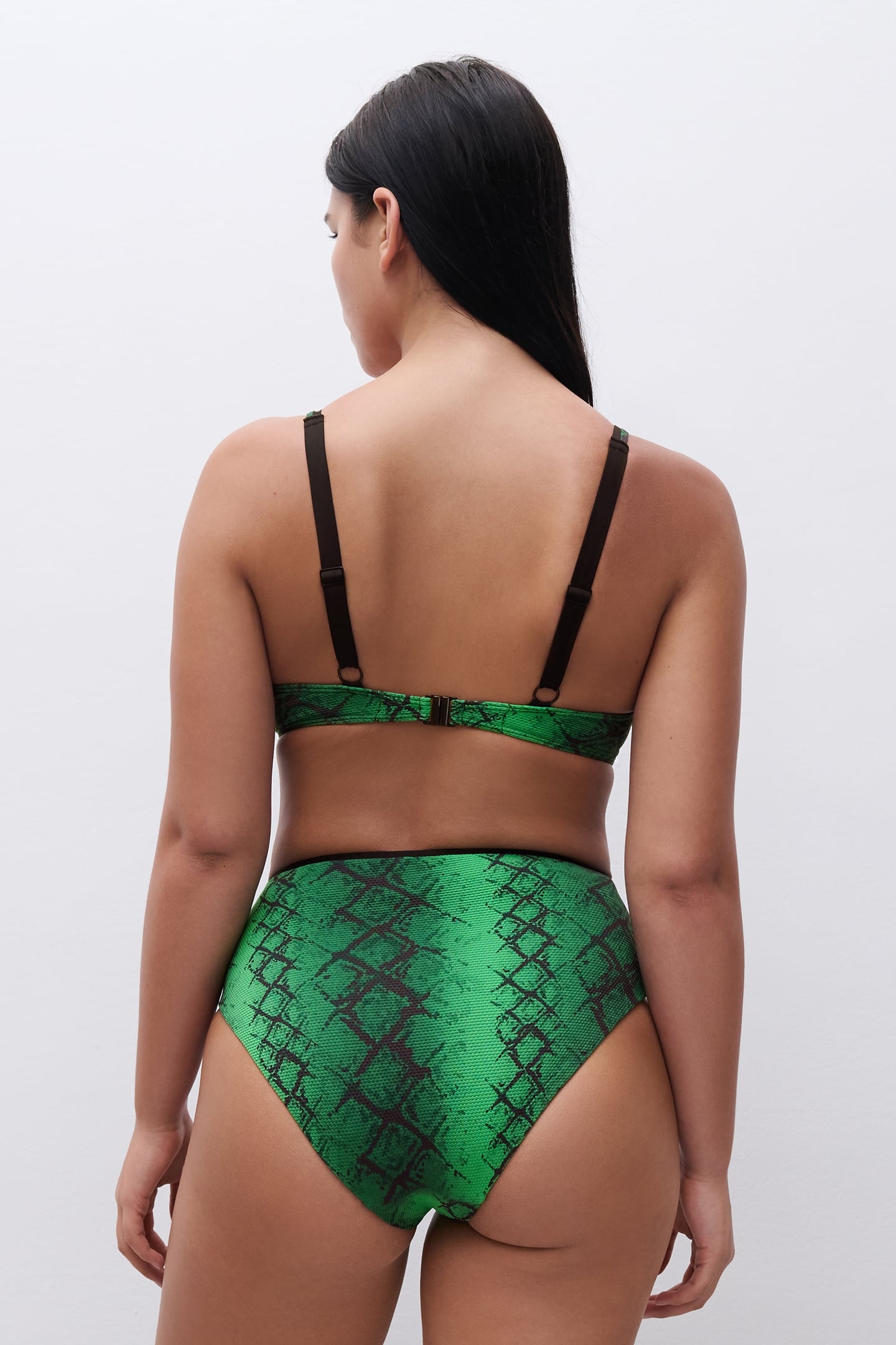 TOTEM BRIEF IMPRIME 5