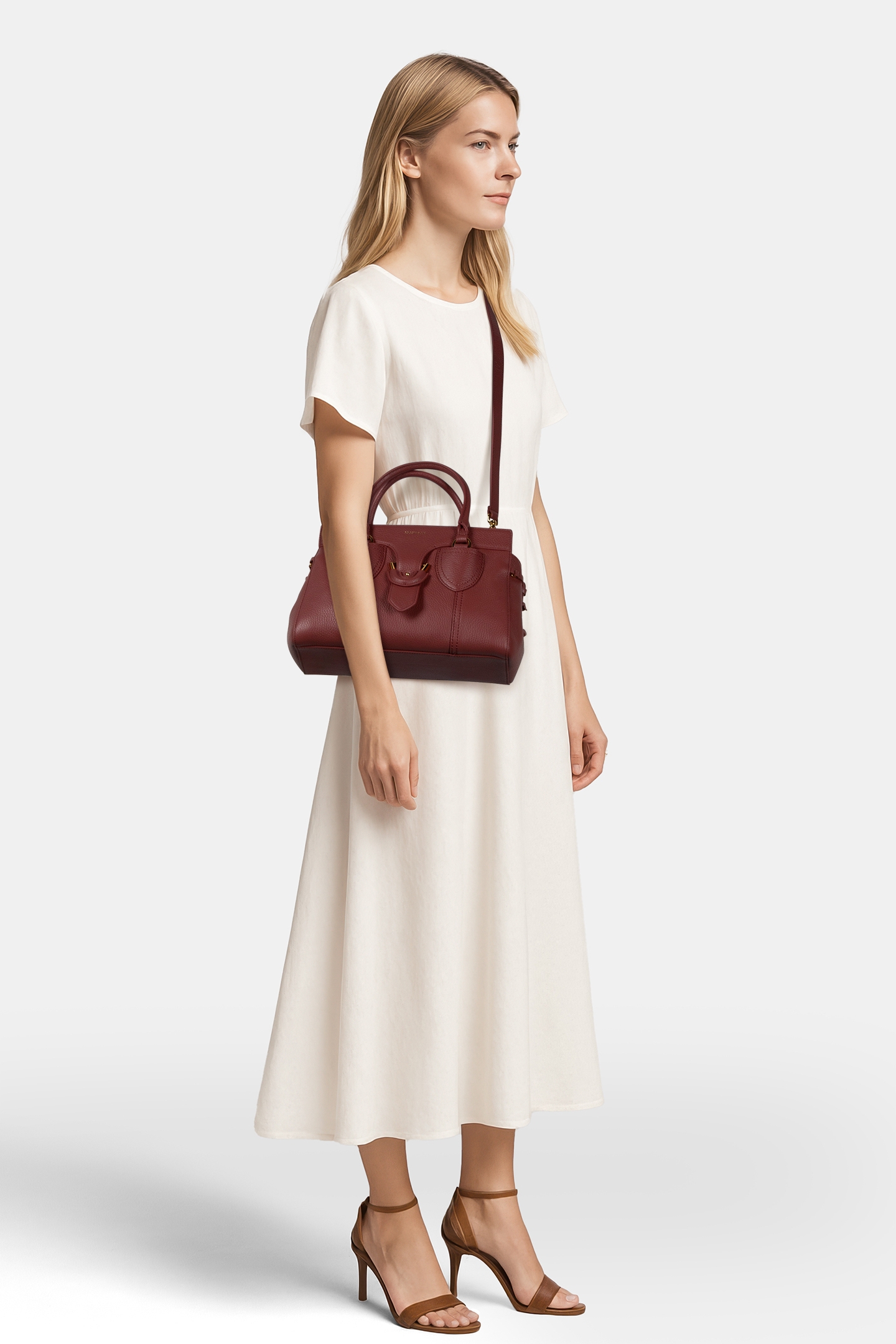 GRAINED LEATHER HANDBAG 2