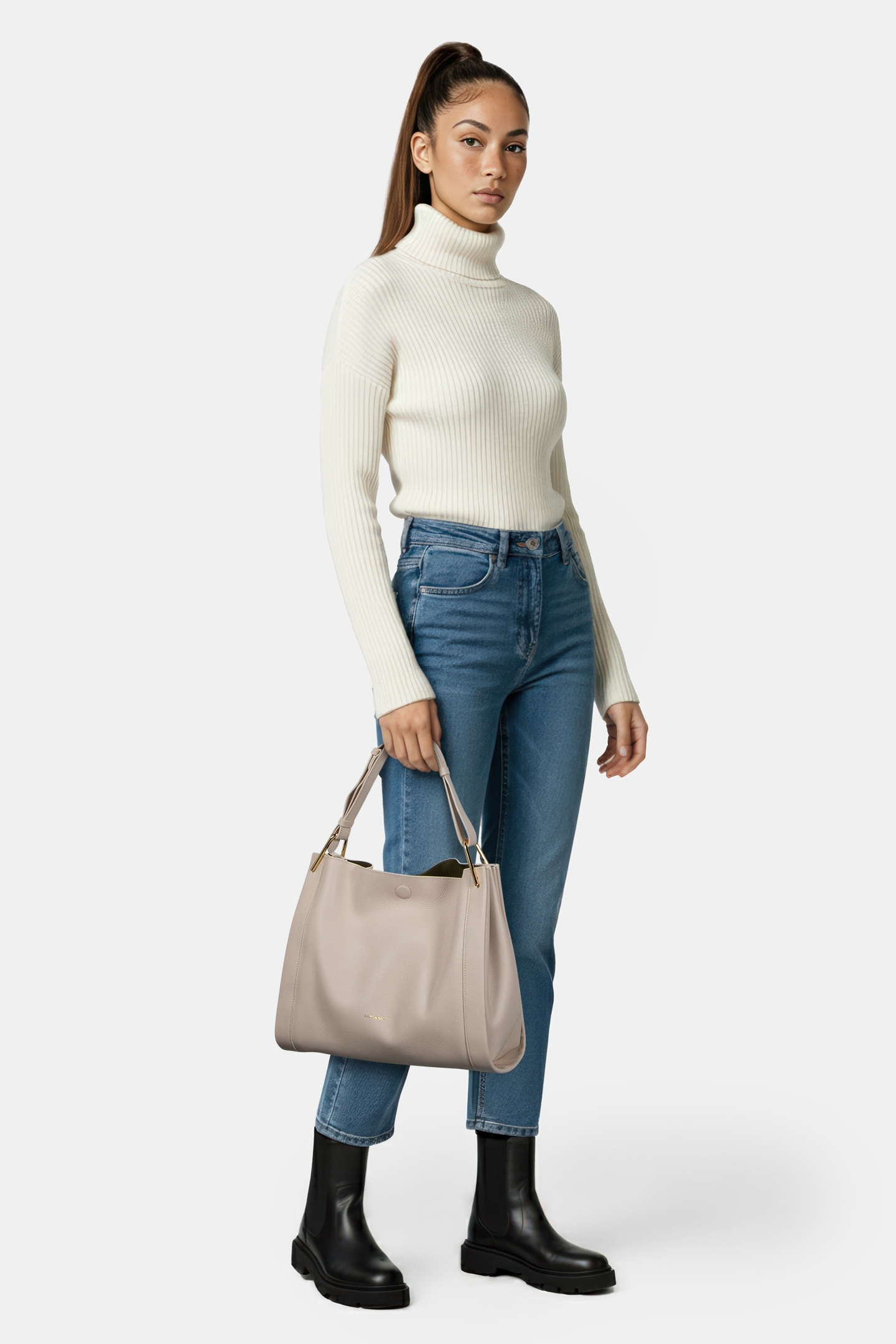 SHOULDER BAG IN DOUBLE GRAINY LEATHER 1