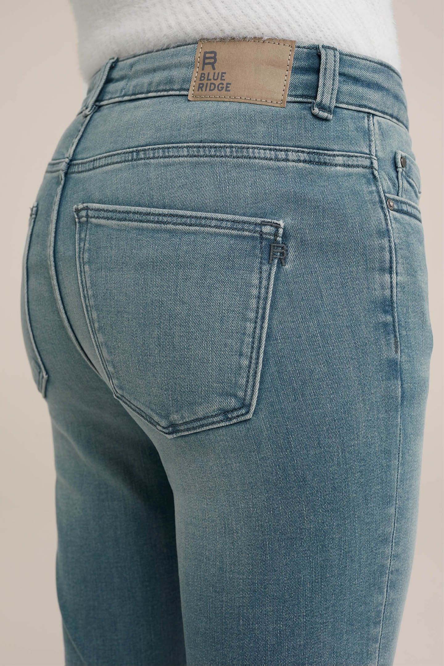 5-POCKET HIGH WAIST GREYISH BLUE 5