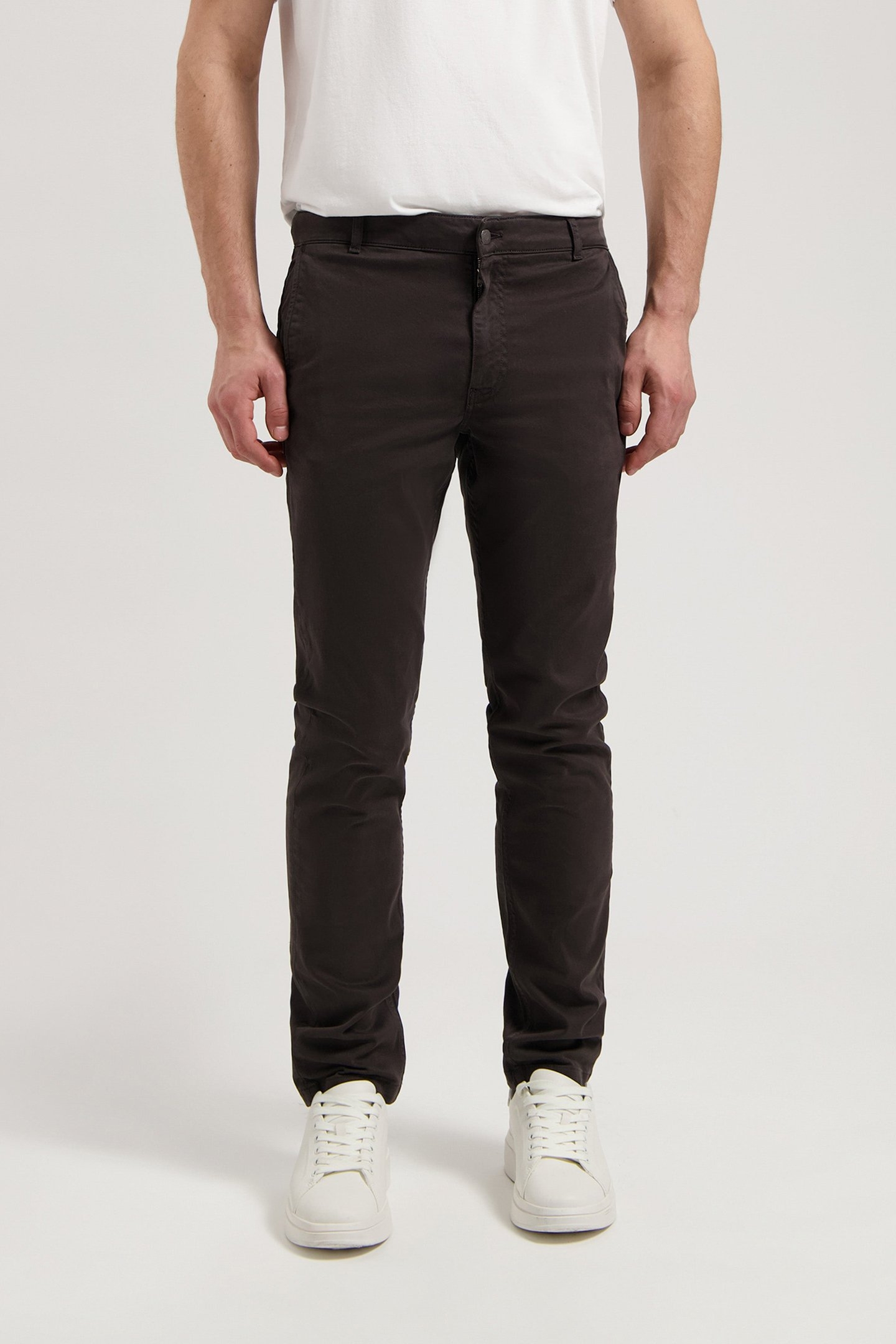 SCOTT MID TAPERED CHARCOAL 1