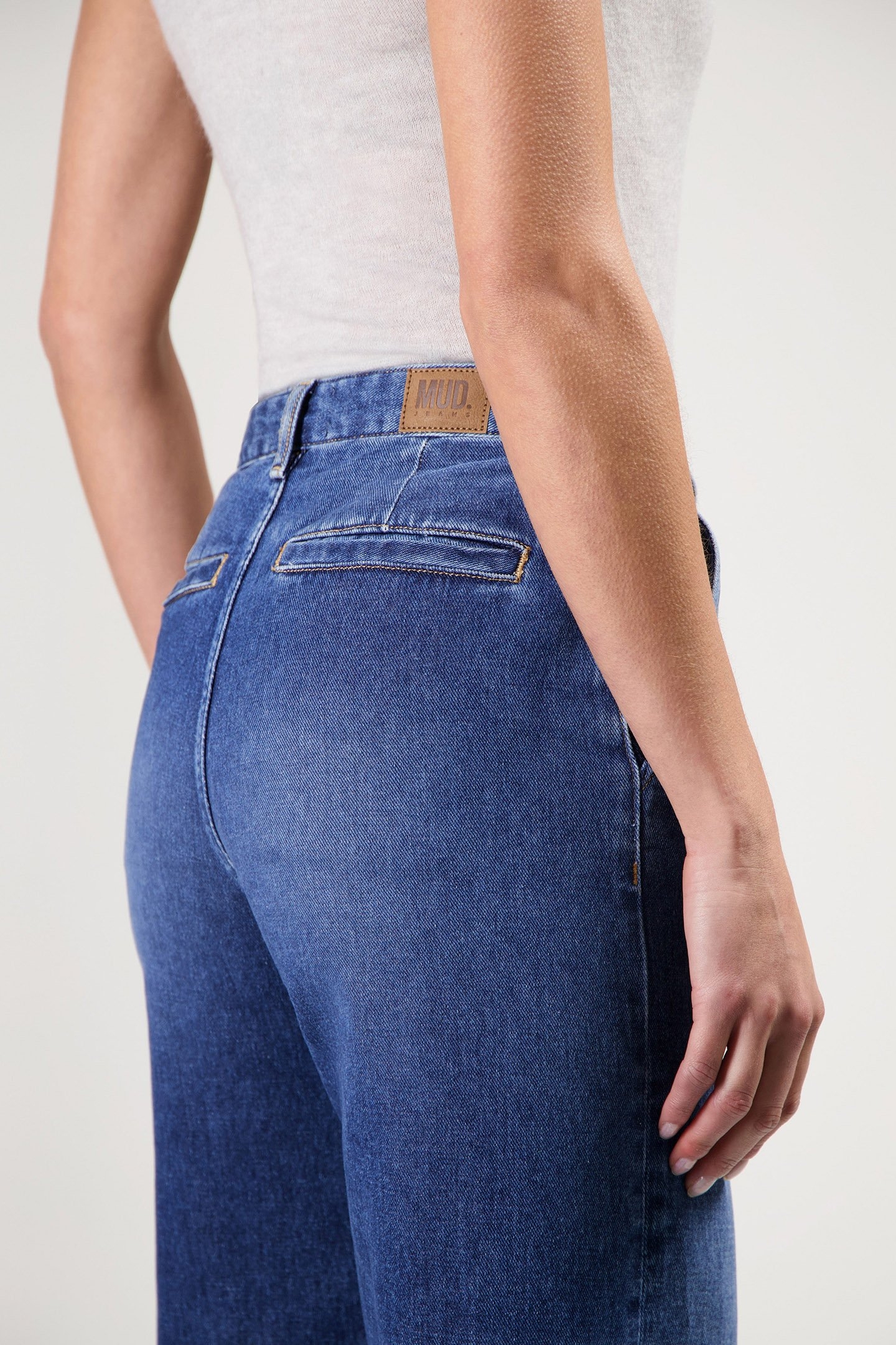 JUNE MID FLARE FRESH FADE 6