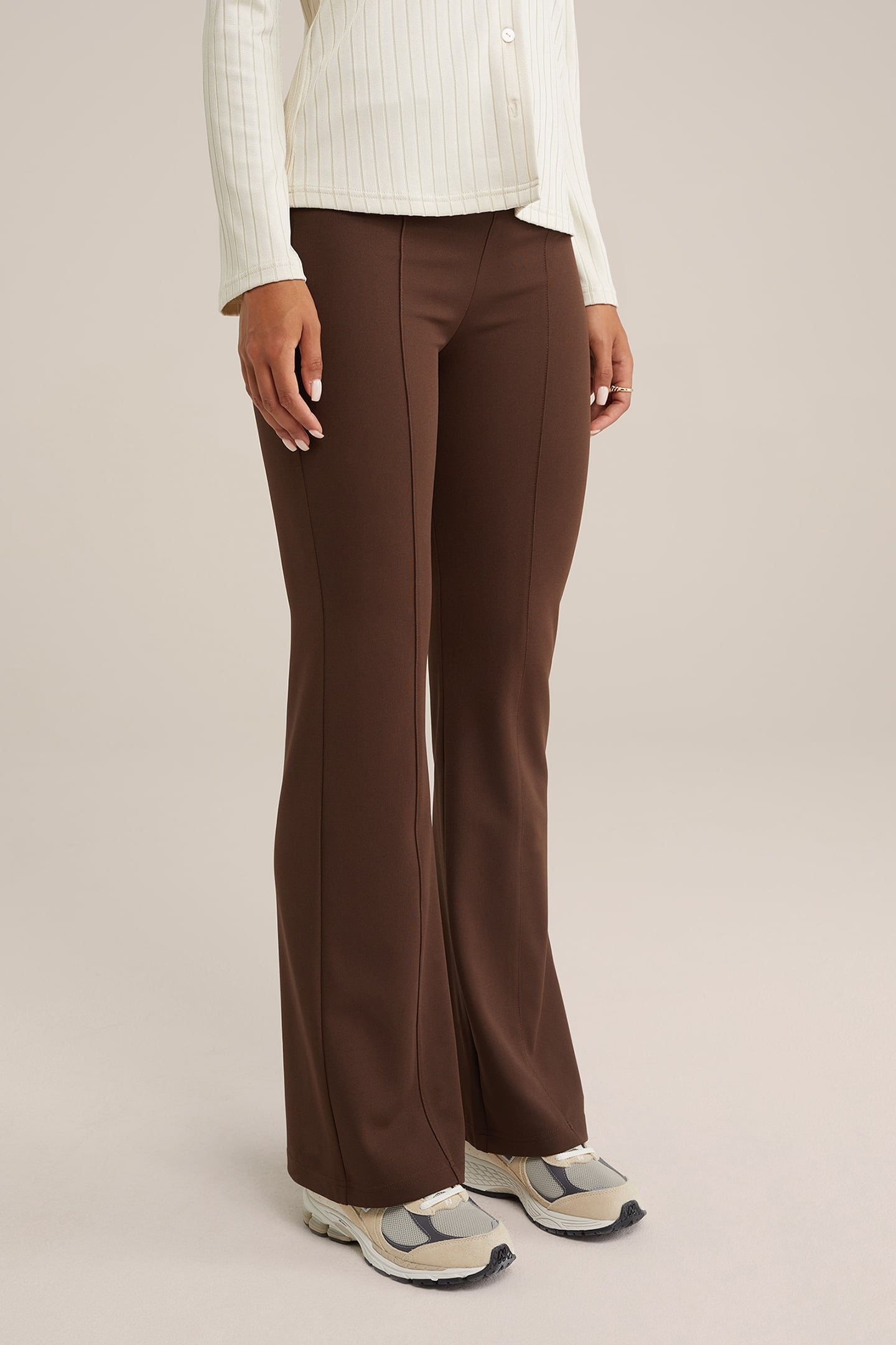 TROUSER DARK BROWN 1
