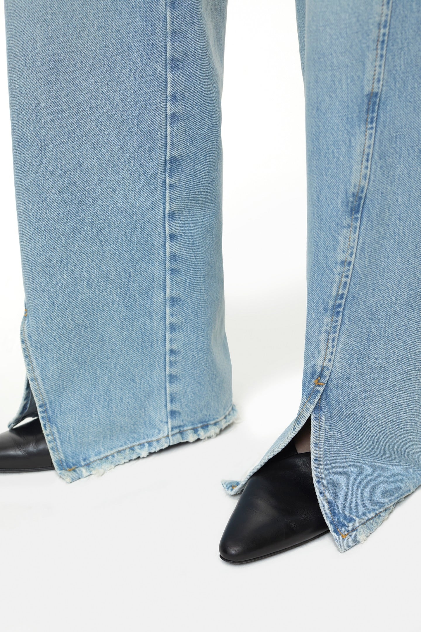 HOWEA JEANS MID BLUE 8