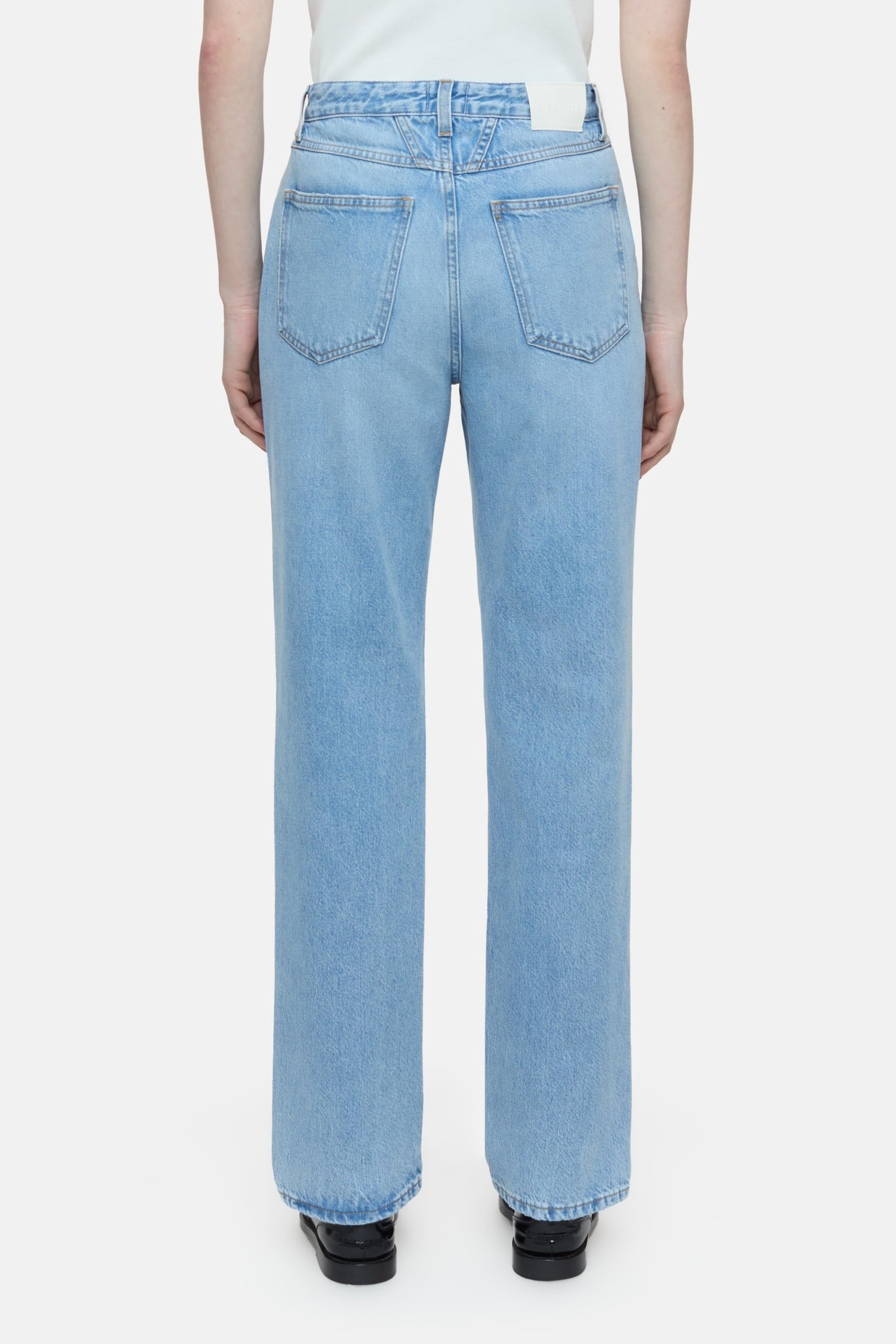 ROAN JEANS LIGHT BLUE 5