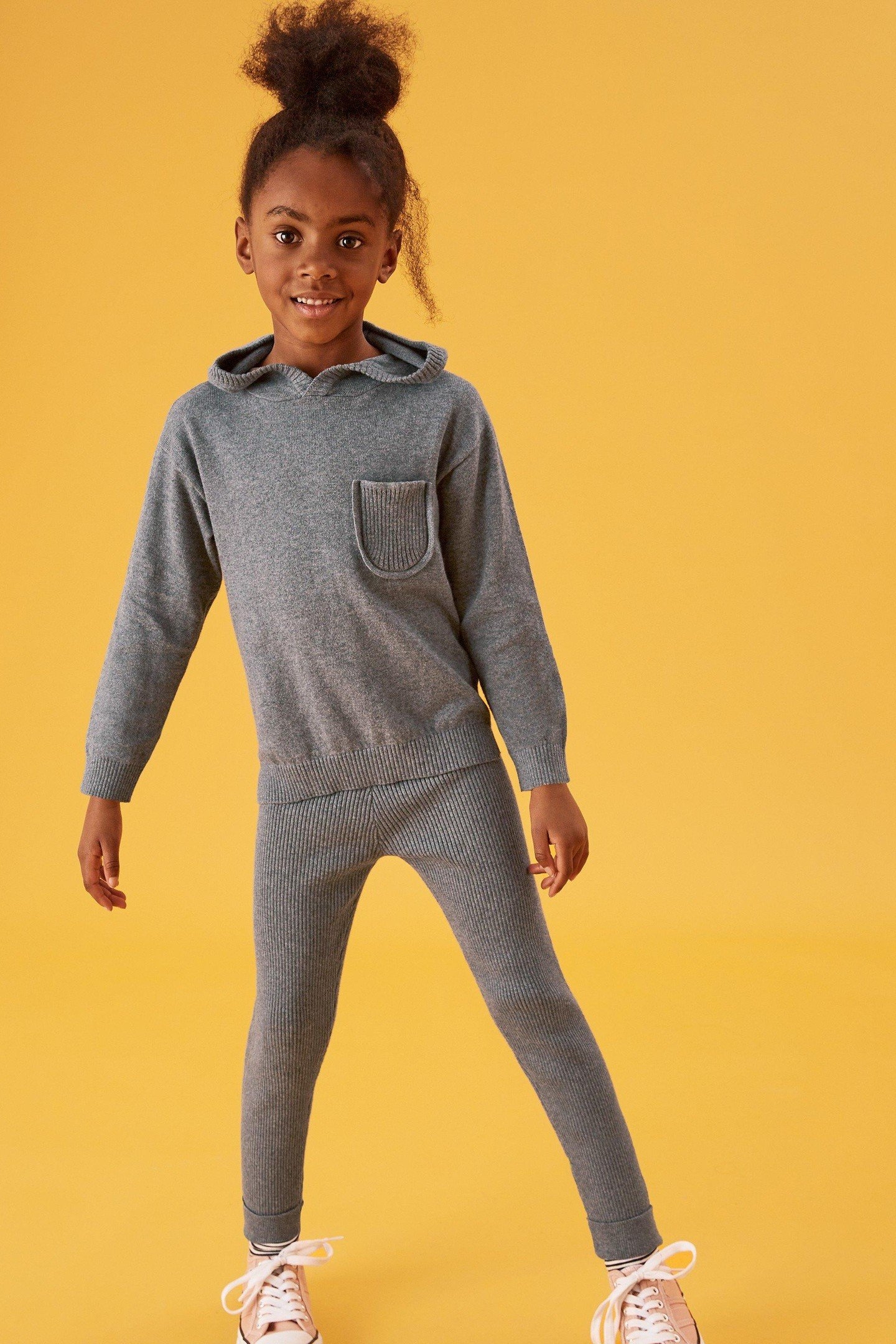 KNITTED COSY SET MID GREY 1