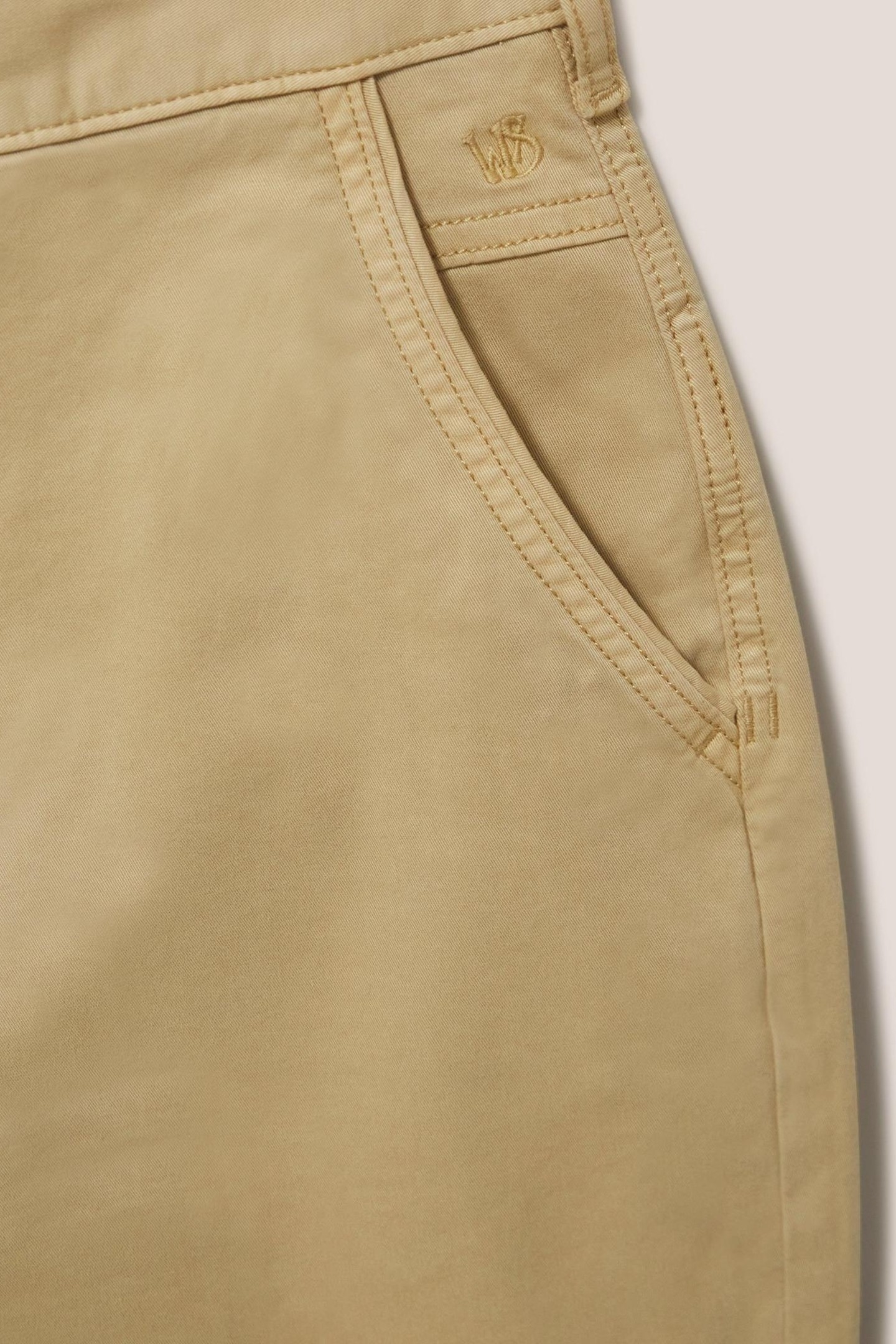 SUTTON SLIM FIT CHINO SHORT LIGHT NATURAL 4