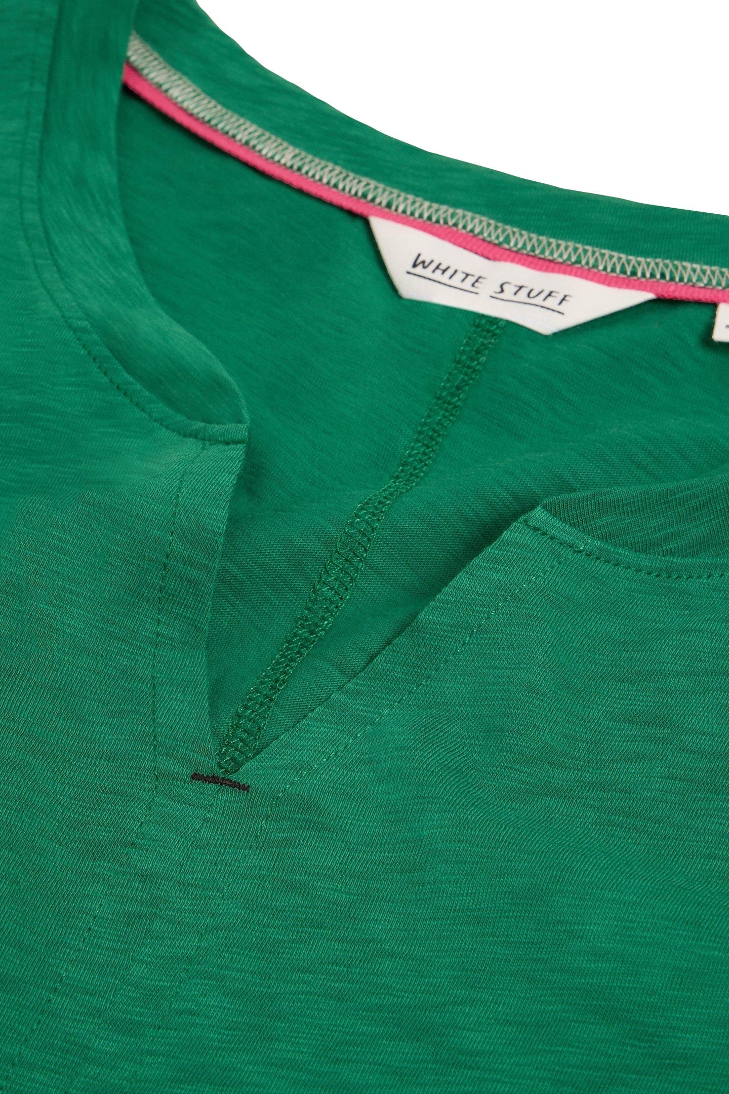 NELLY NOTCH NECK TEE MID GREEN 2