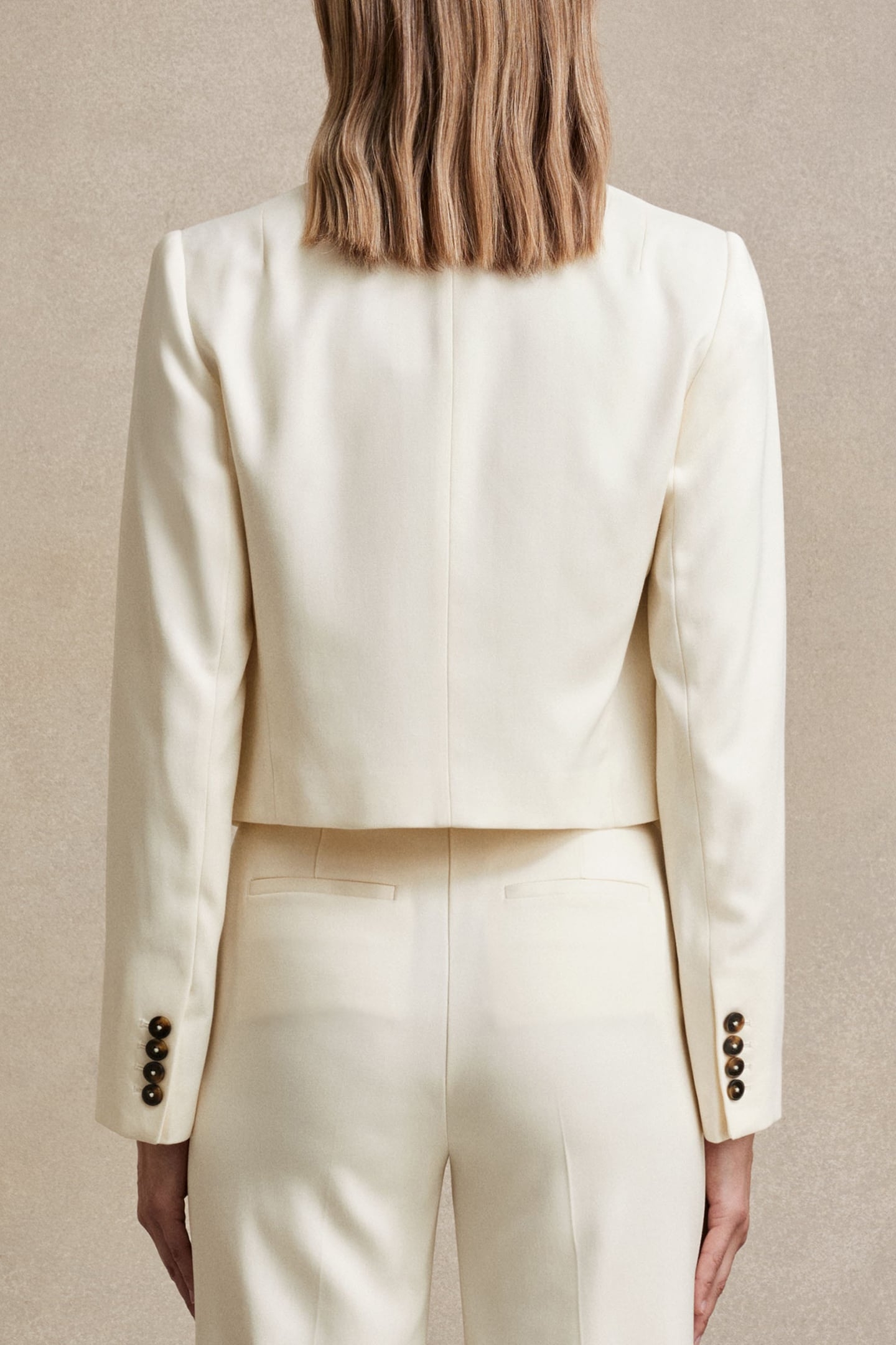 DB TAILORED CROPPED BLAZER CREAM 2