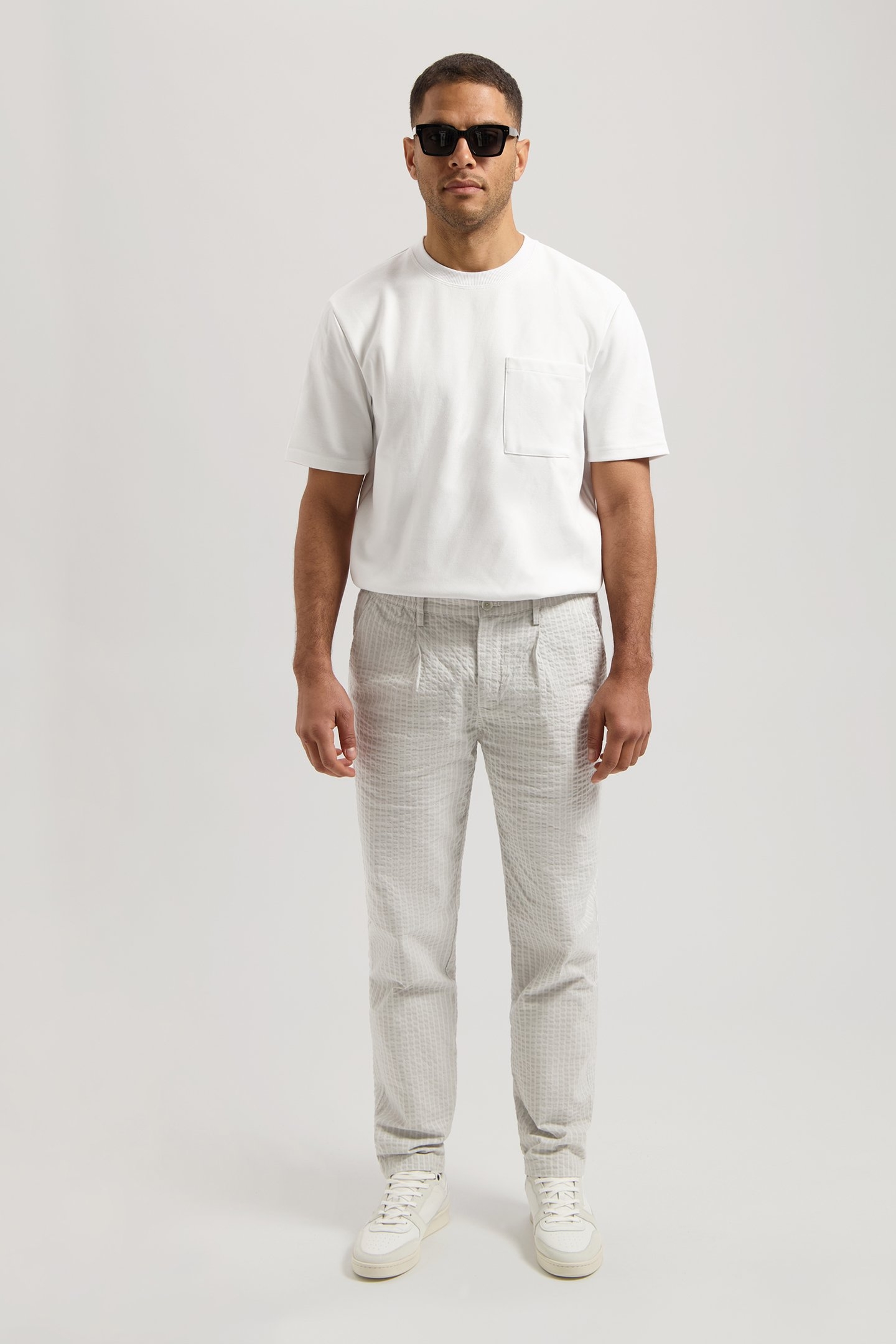 DS_LOGAN EASY SILVER BIRCH 3