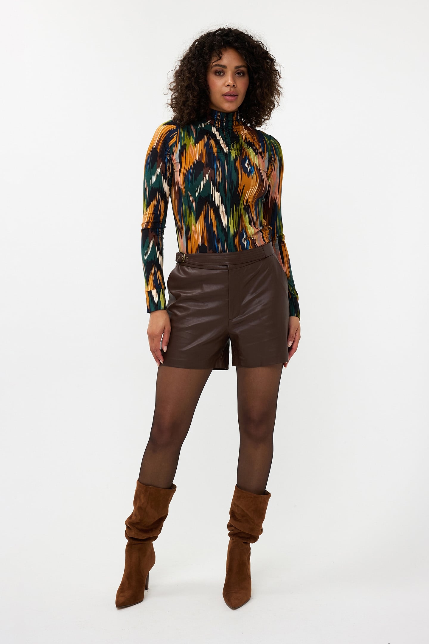 SHORTS VEGAN LEATHER CHOCOLATE 2