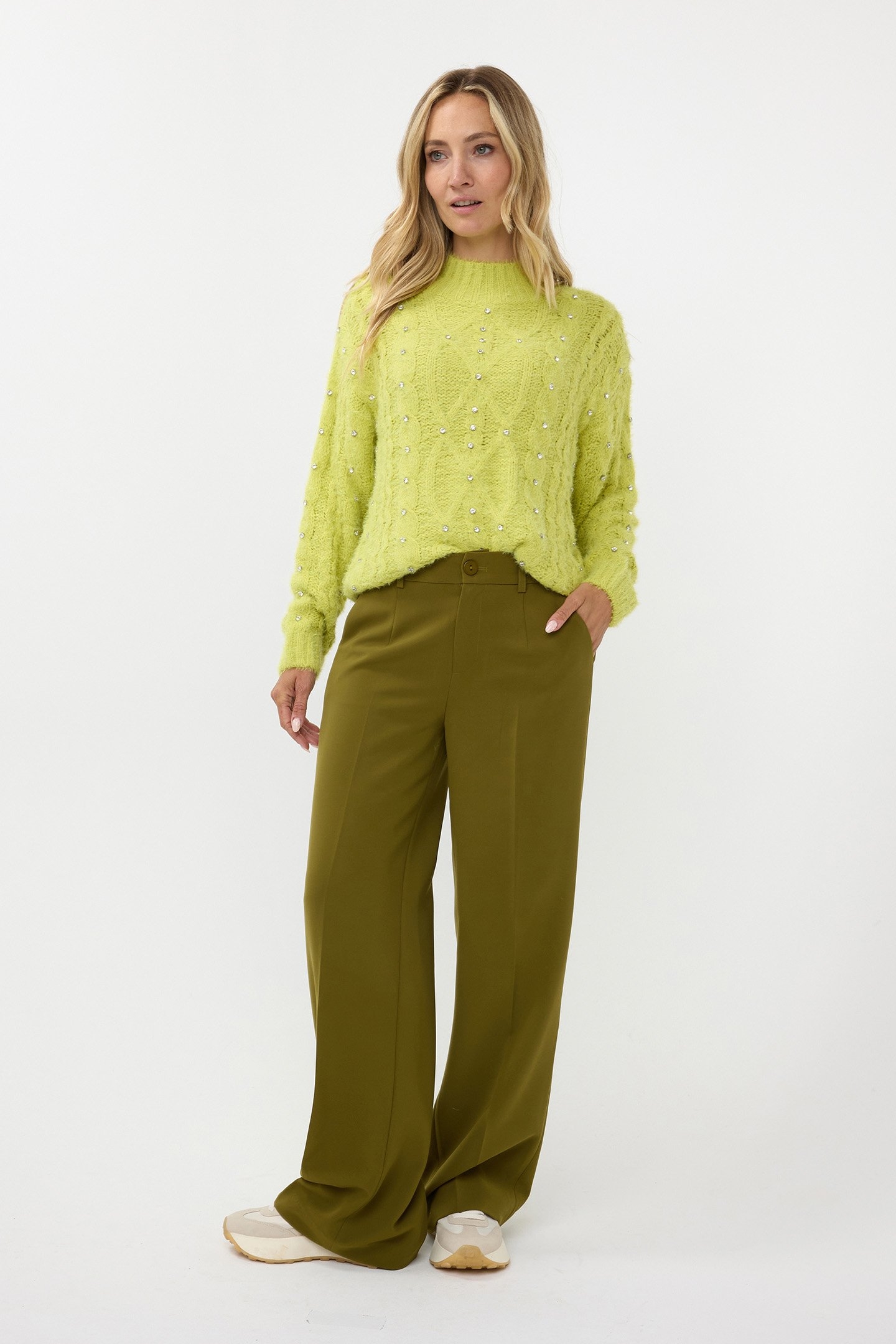 SWEATER CABLE STONES MATCHA GREEN 2