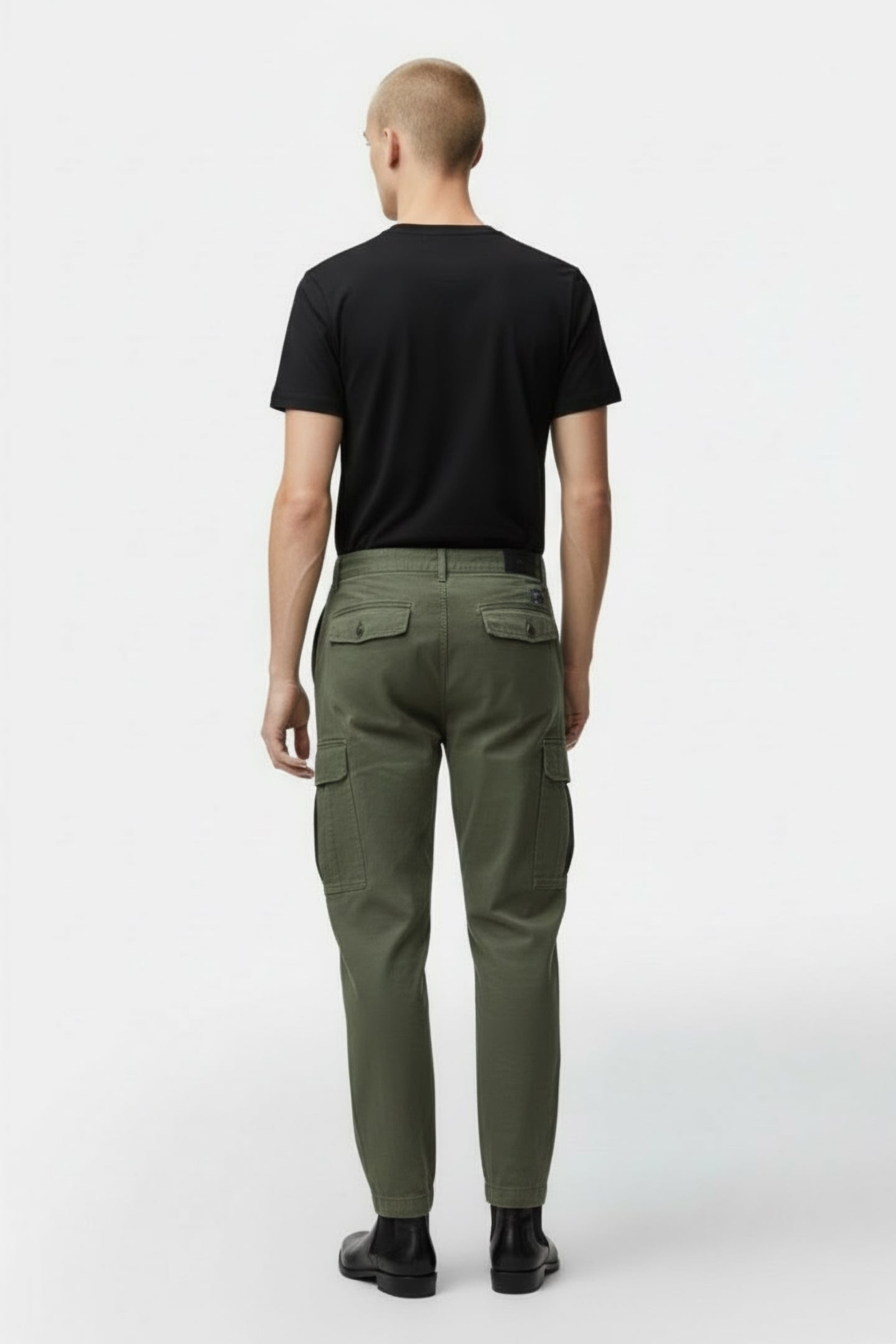 STAFF T-SHIRT MEN BLACK 2