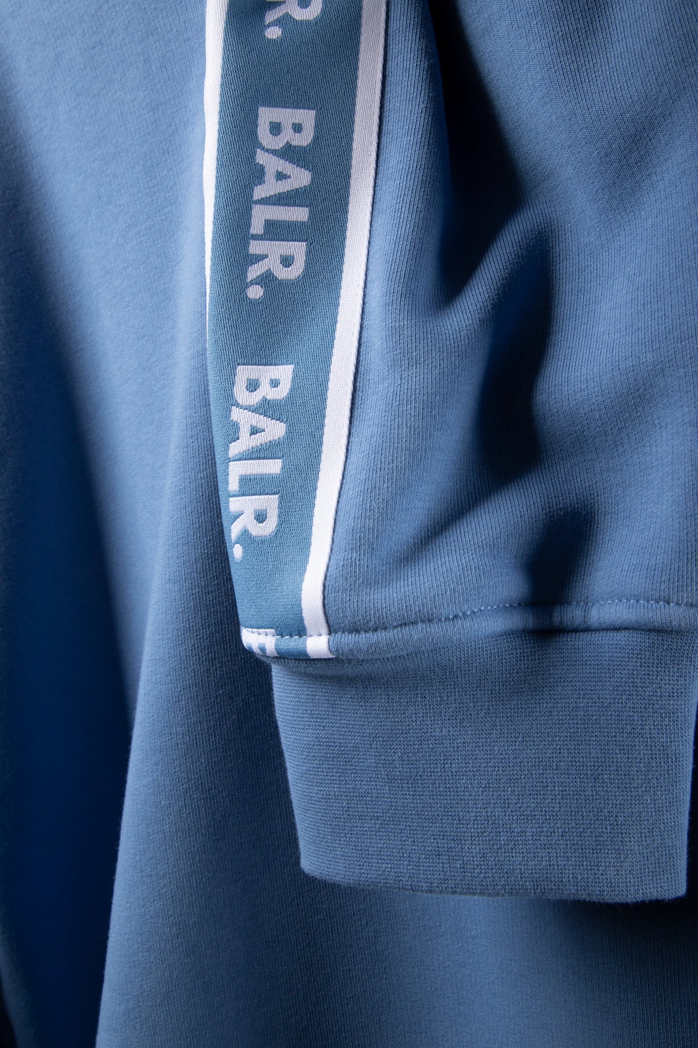 B-TAPE CREWNECK CORONET BLUE 4