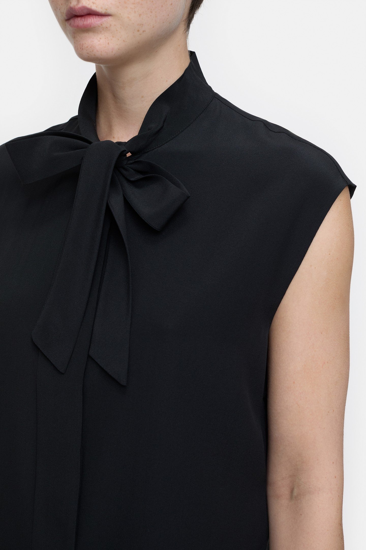 SLEEVELESS BOWTIE TOP SHIRTS & BLOUSES BLACK 4