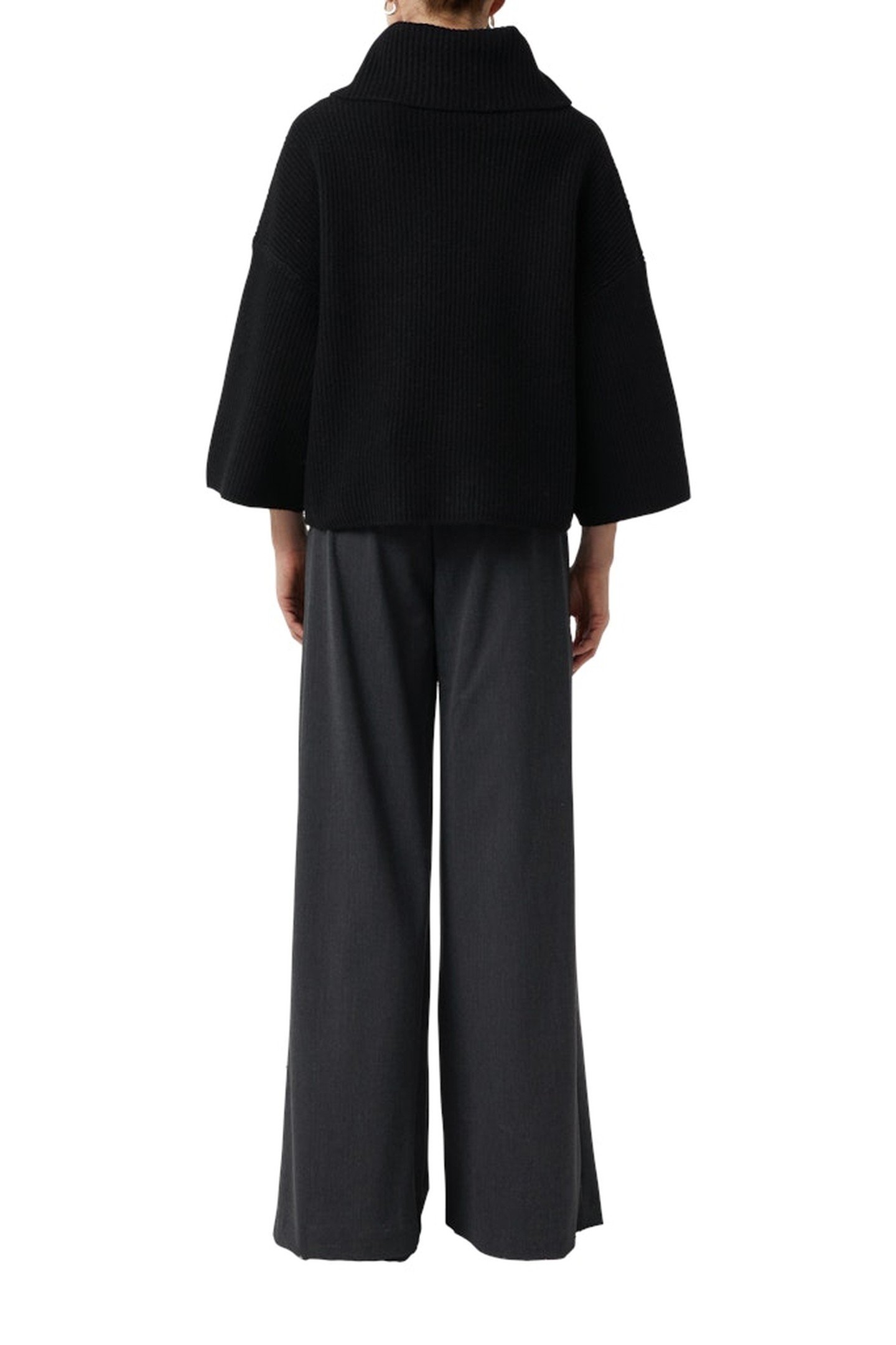 COMMA JACKET INDOOR BLACK 3