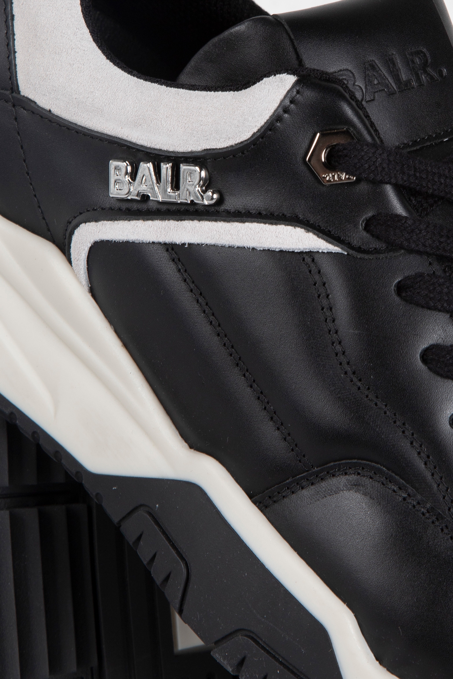 CHUNKY FOOTBALL SNEAKERS BLACK/WHITE 4