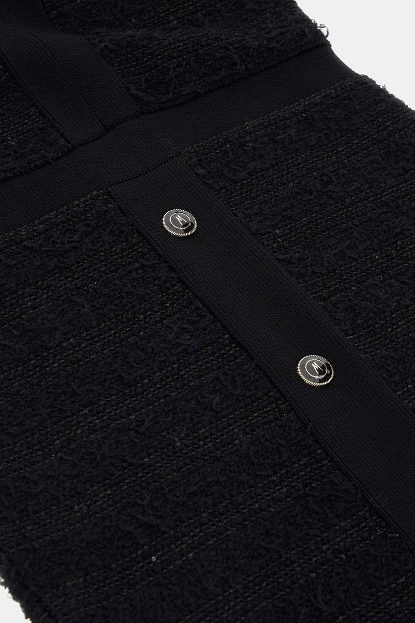 AMELIA SHORT SLEEVE JET BLACK A996 8