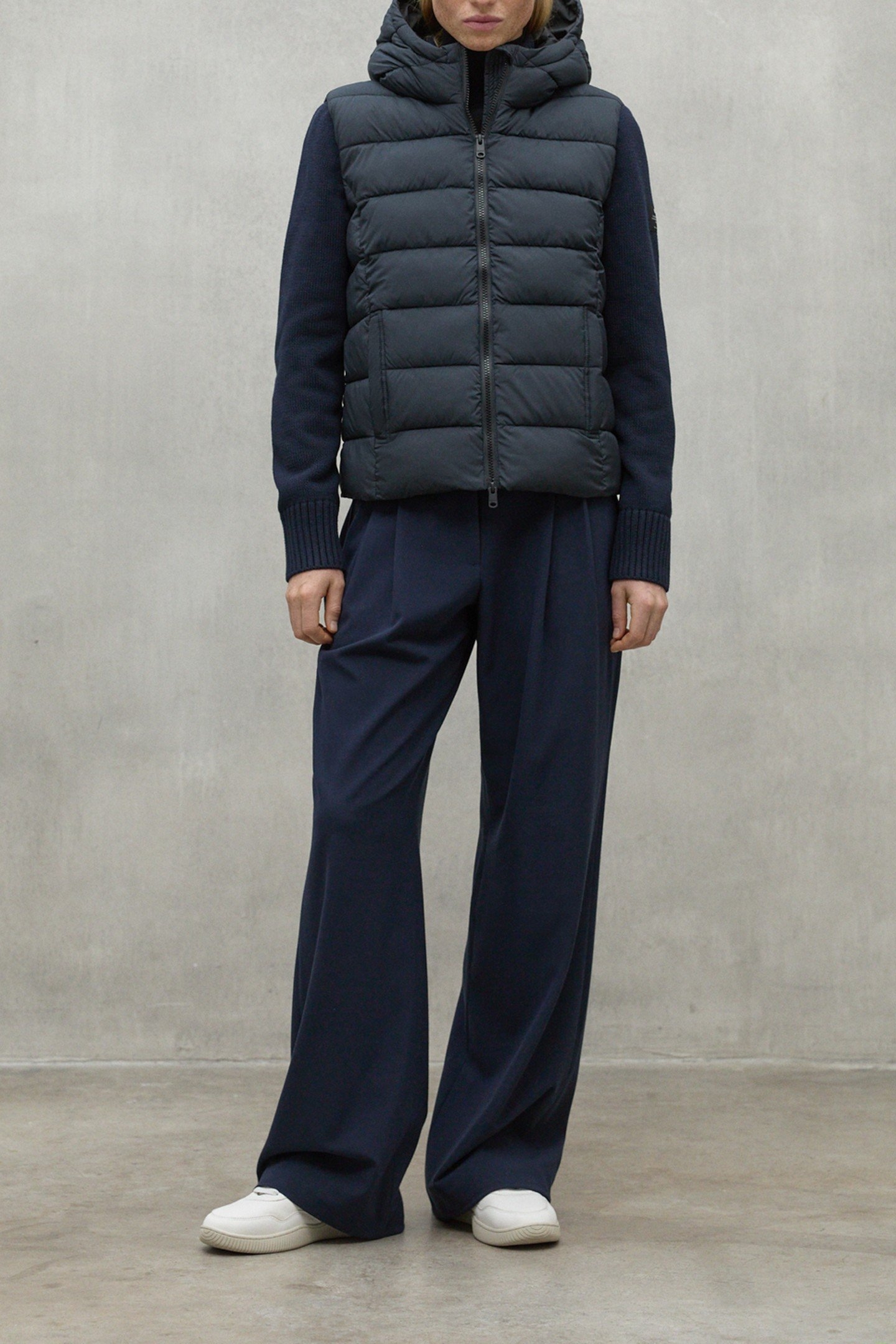 DENALIALF KNIT DEEP NAVY 1