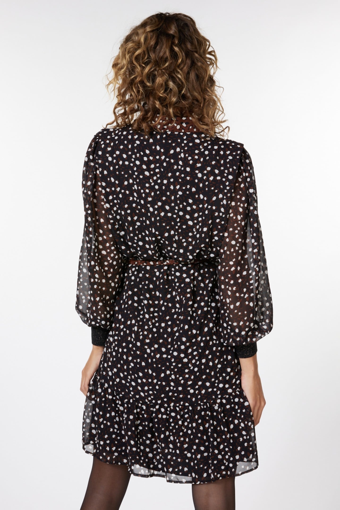 DRESS RIBBED CUFF ANIMAL STEPS PRINT 4