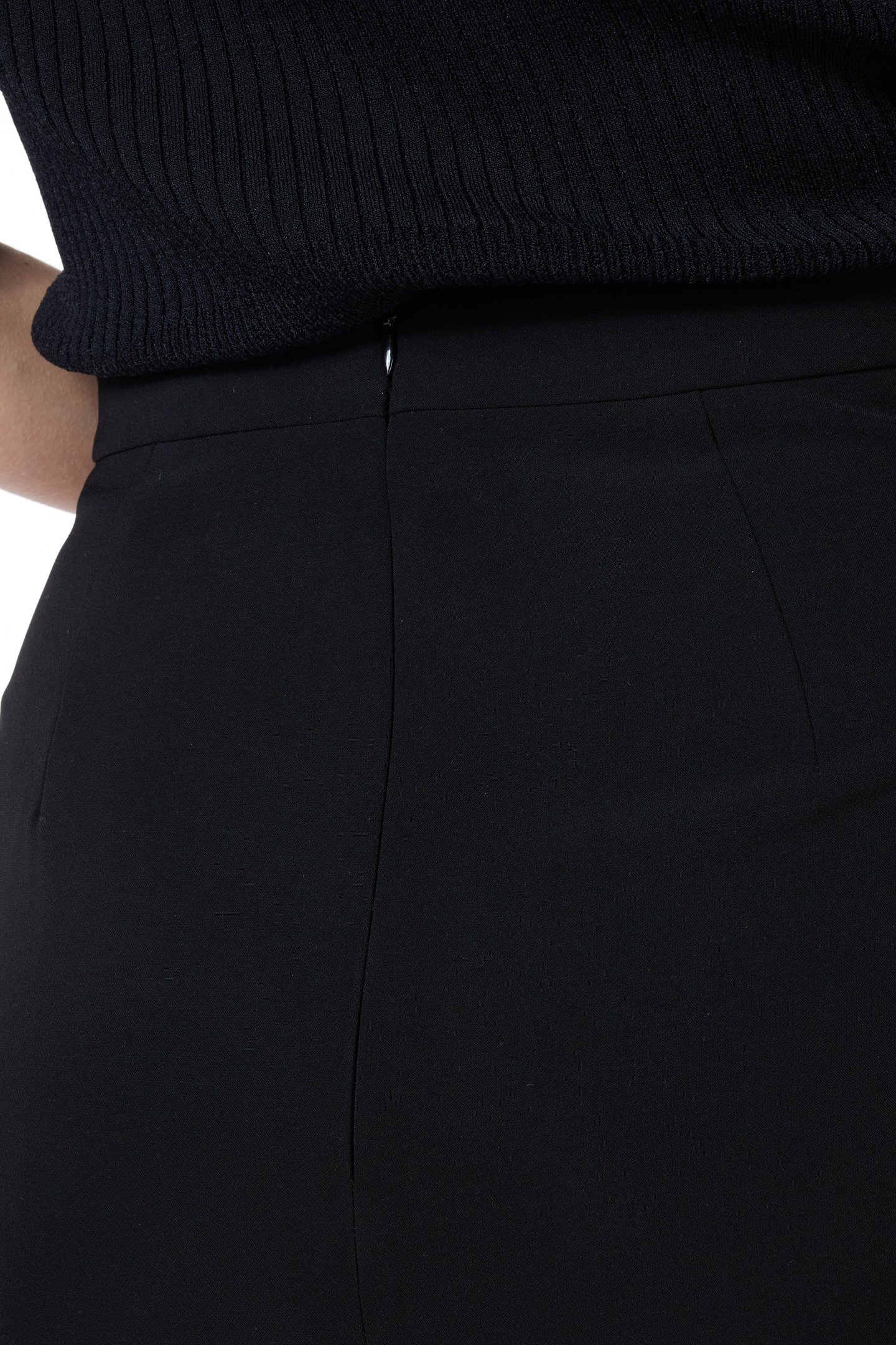 SKIRT SHORT CITY BLACK 4