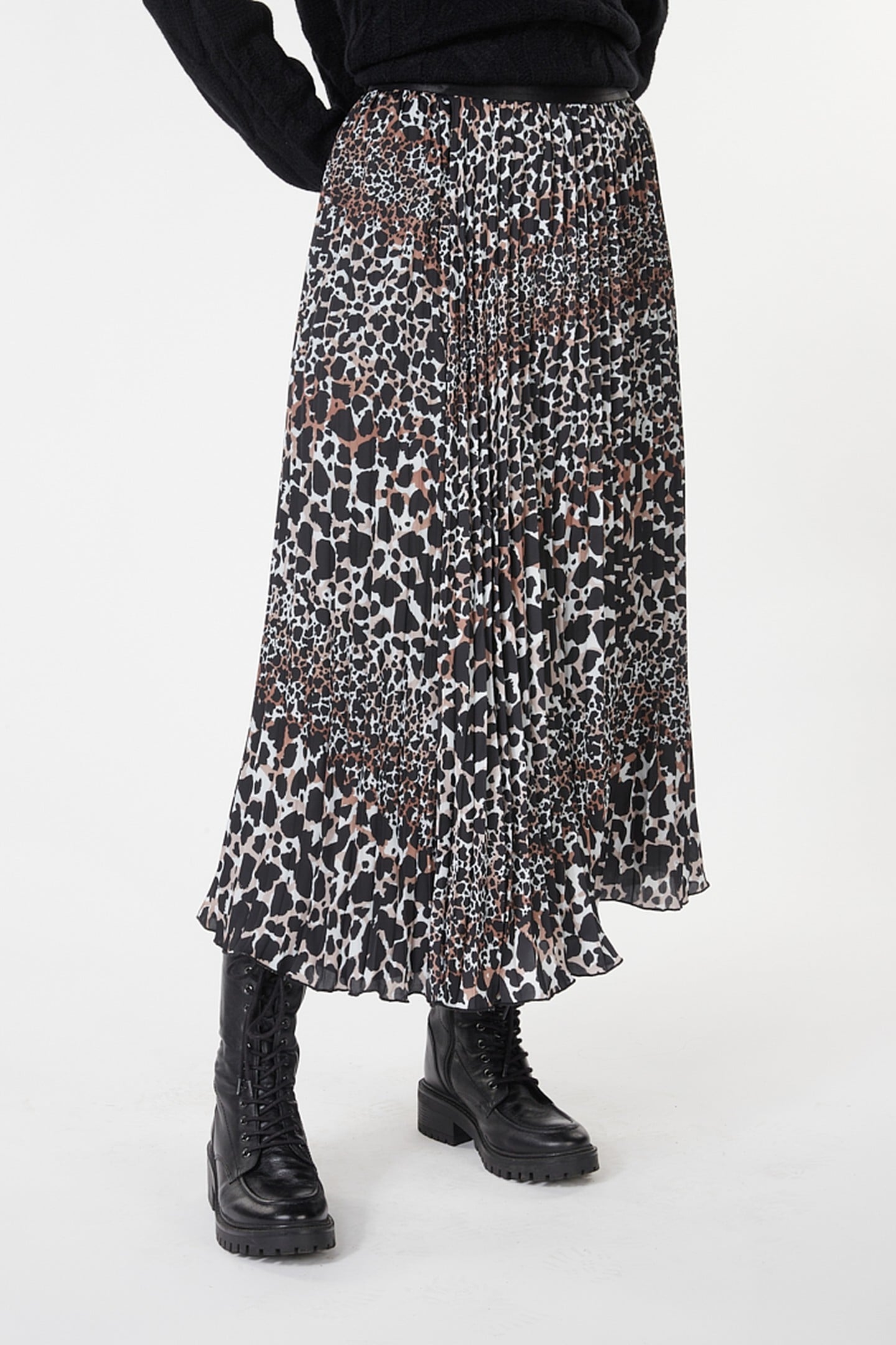 SKIRT PLISSE SCATTERED ILLUSION PRINT 2