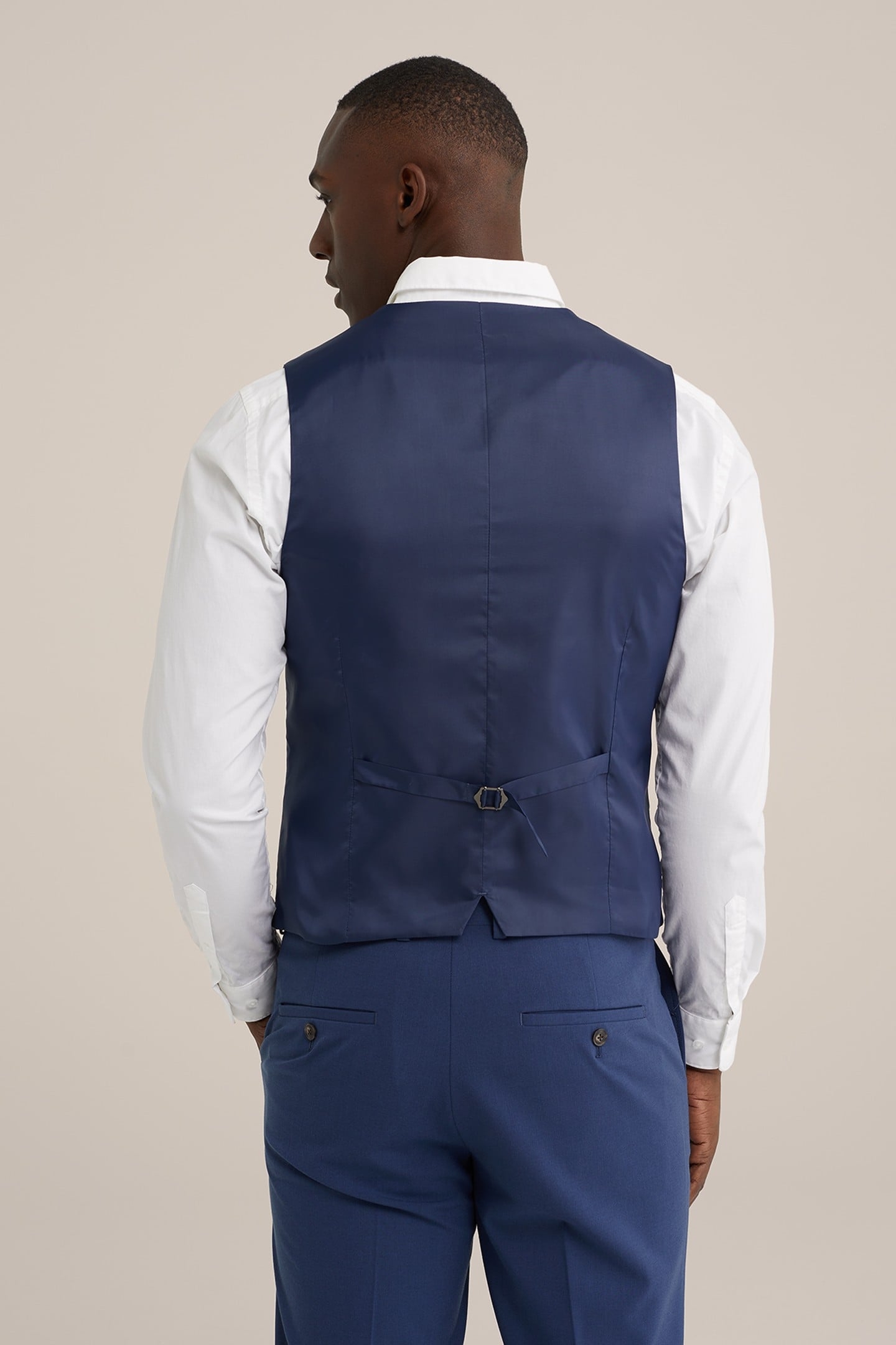 WAISTCOAT ICE BLUE 3