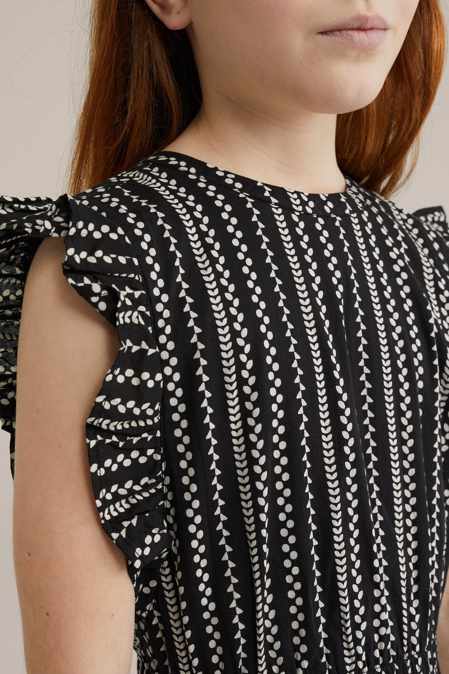 GIRLS DRESS MID LENGTH BLACK 5