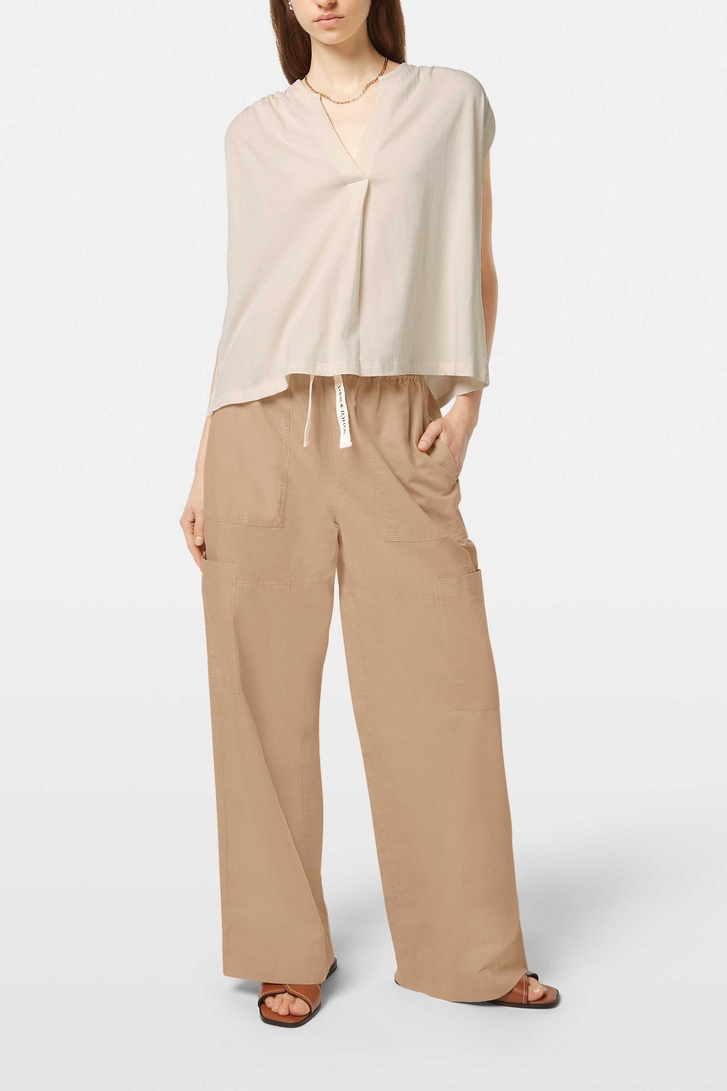 DRAPEY V-NECK T-SHIRT SOFT ICE 1