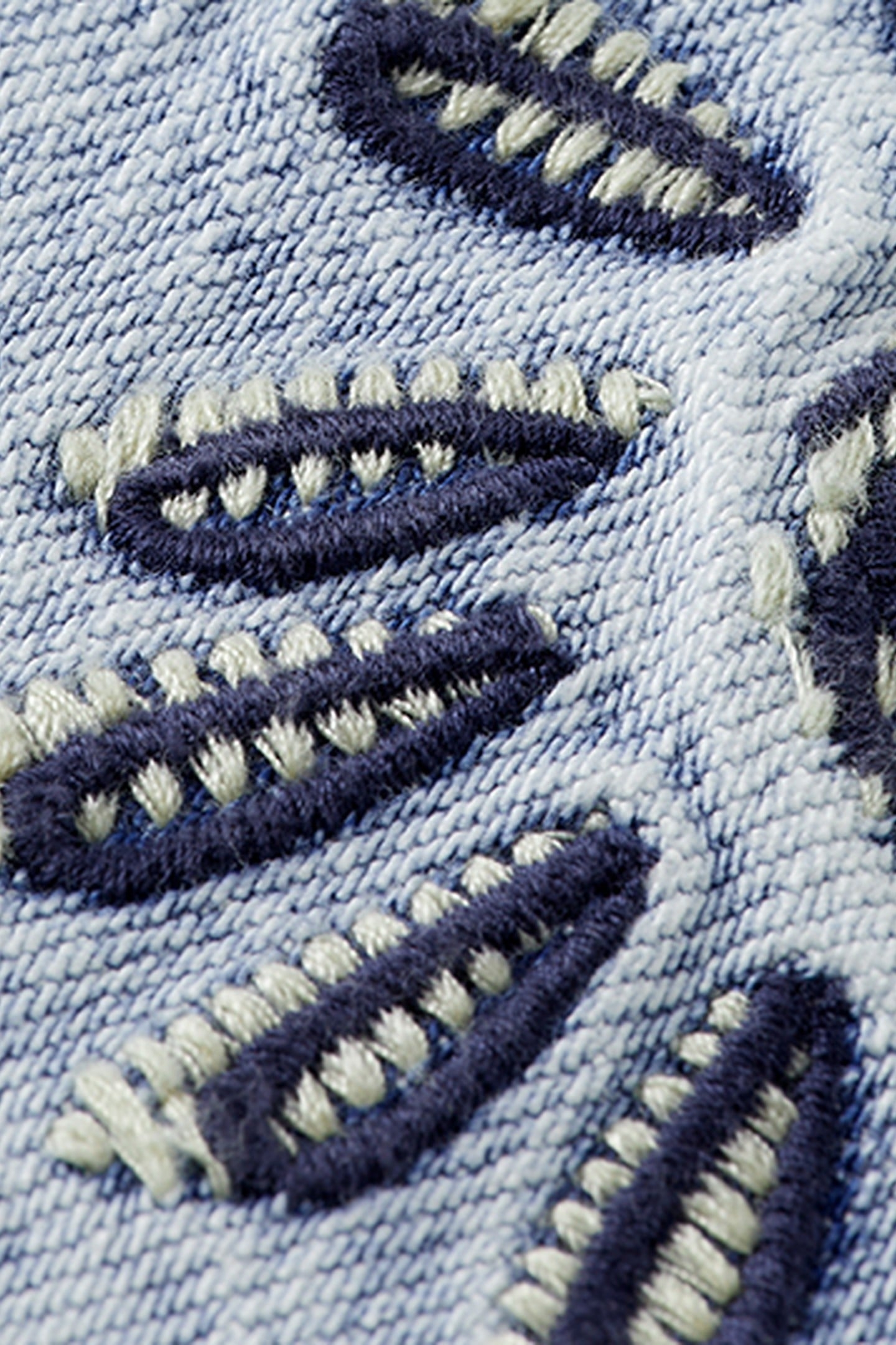 THE BUZZ SLIM BOYFRIEND JEANS  SPRING LIGHTS 7