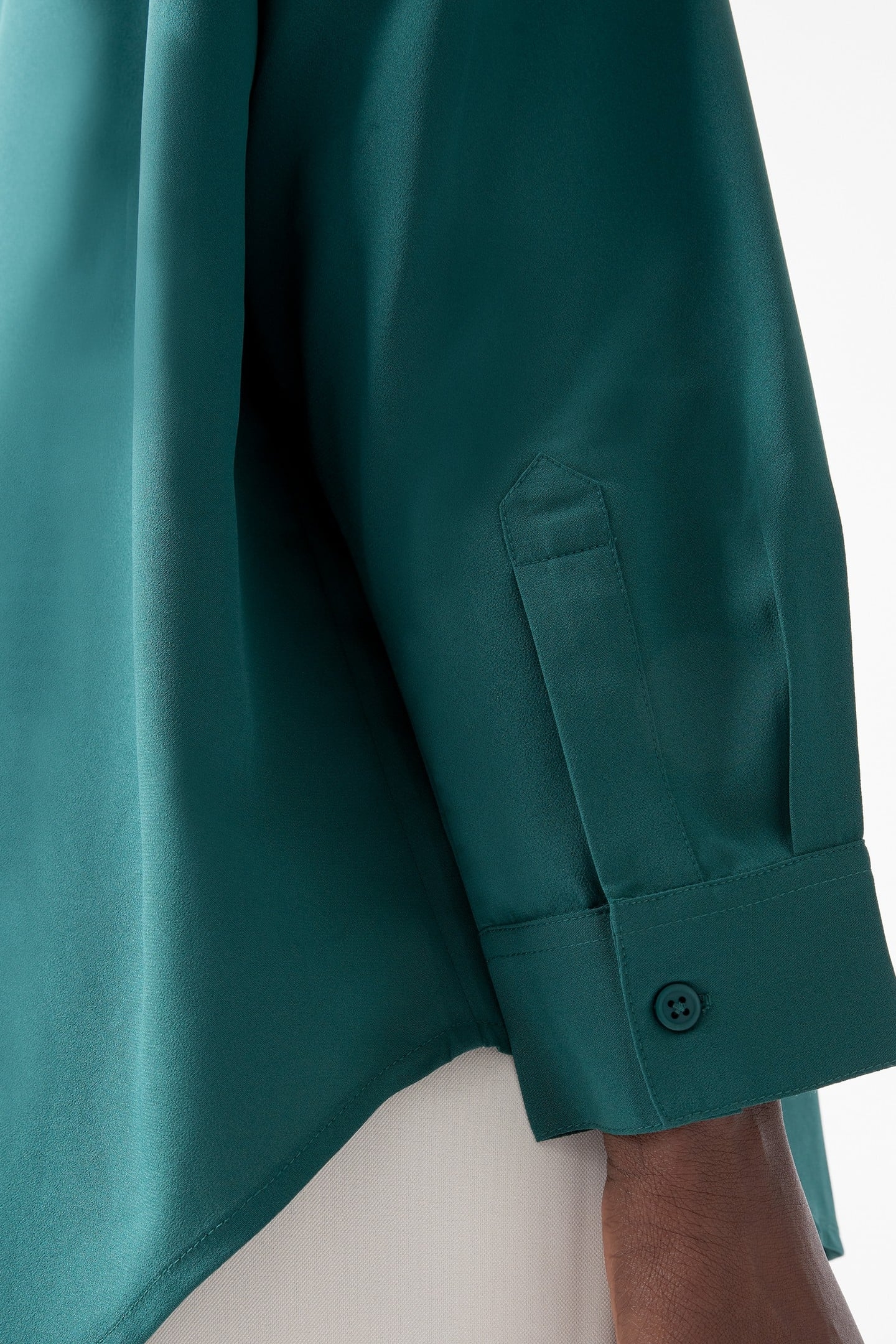 CAPRINA CREPE LS BUTTON SHIRT FOREST 4