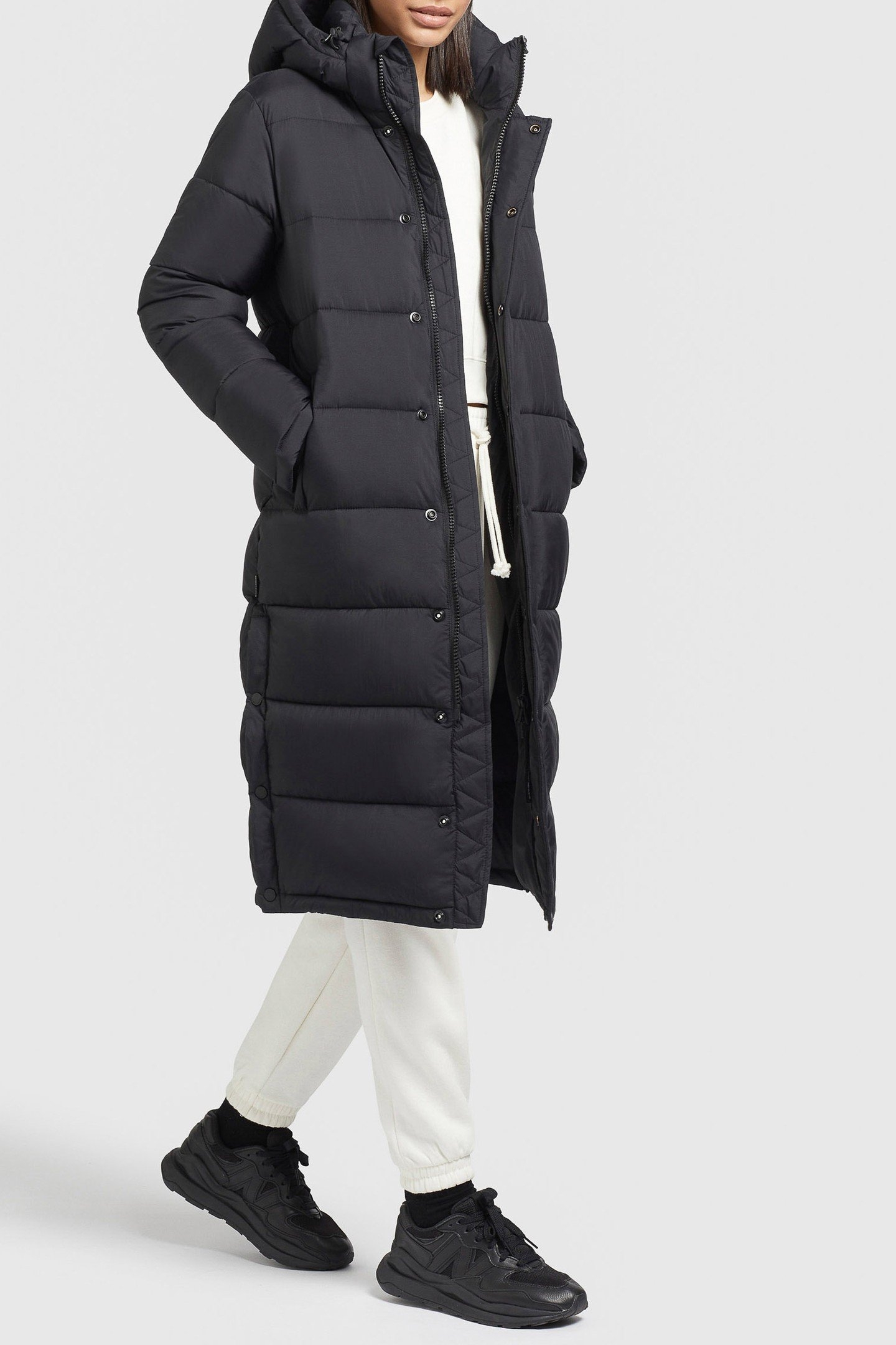 CORINNA MATT BLACK 1