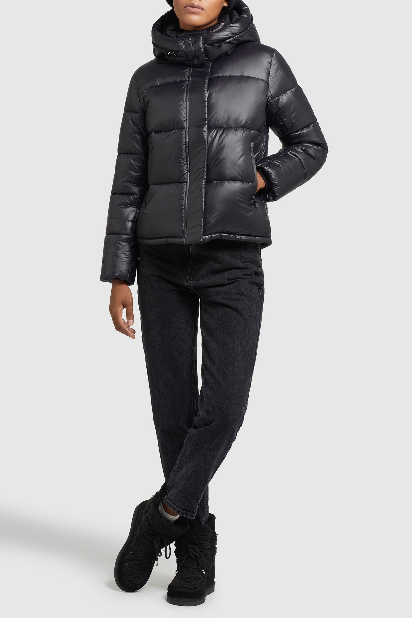 VALONA SHINY BLACK 1