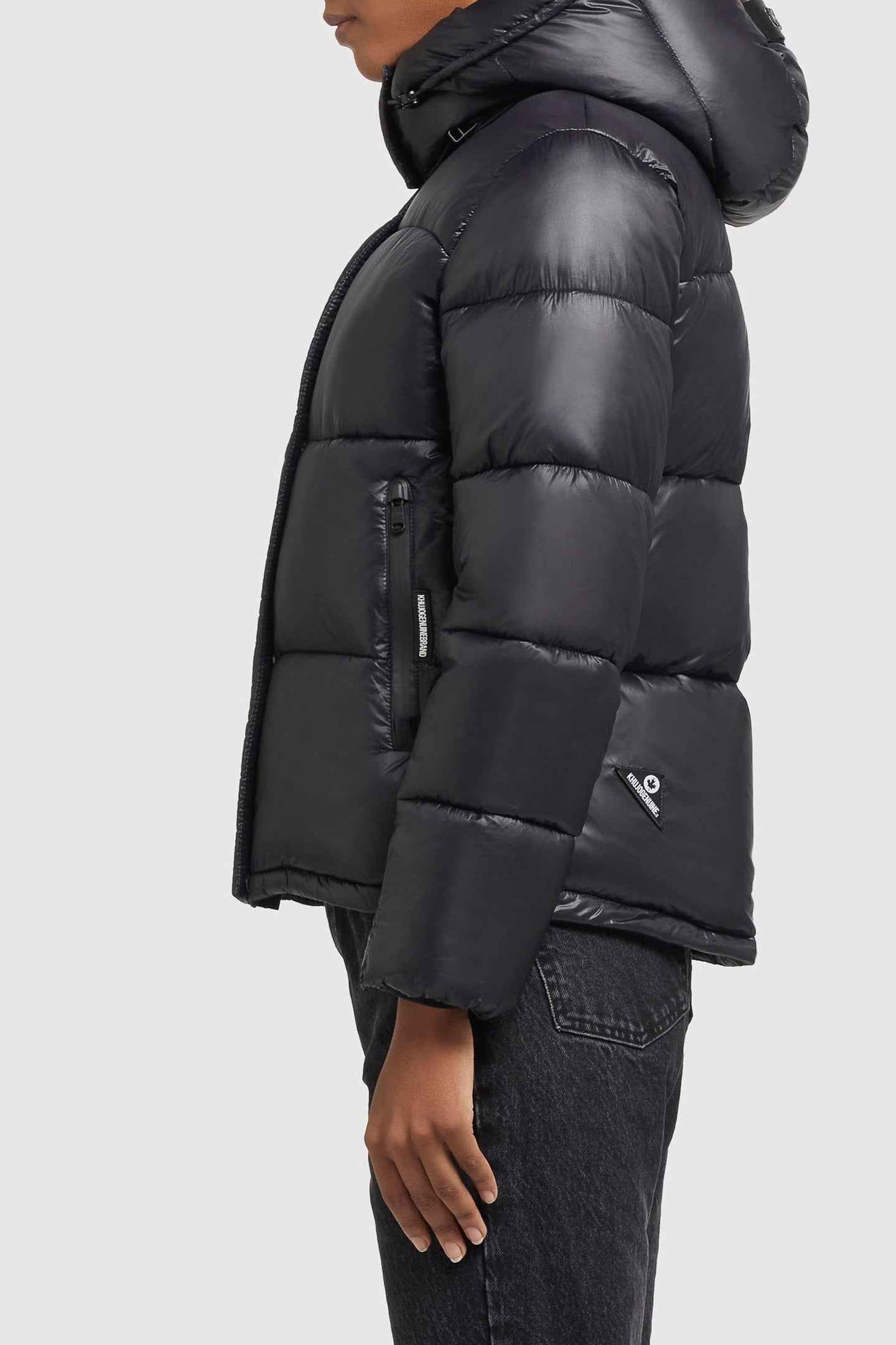 VALONA SHINY BLACK 4