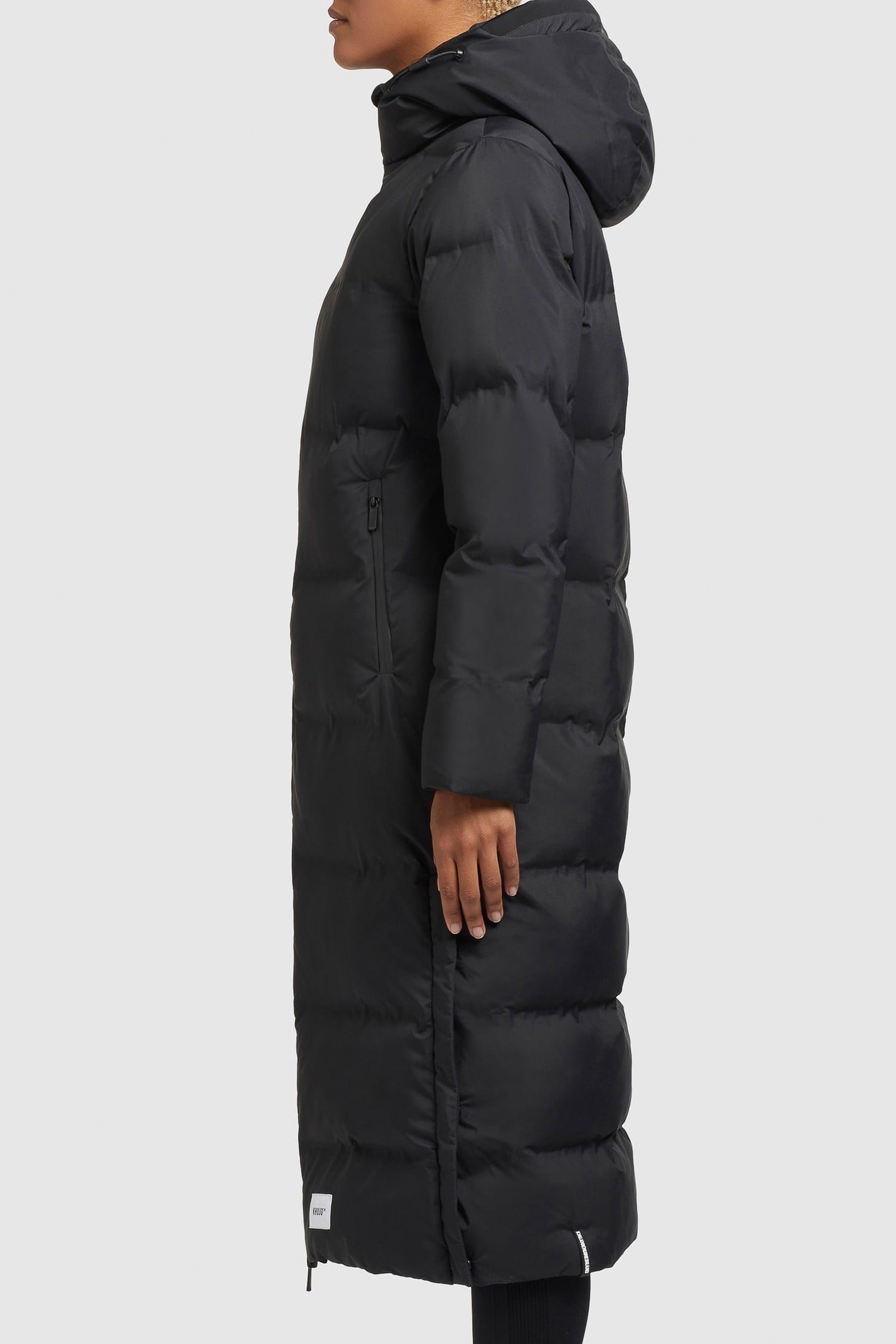 LAREA BLACK 4