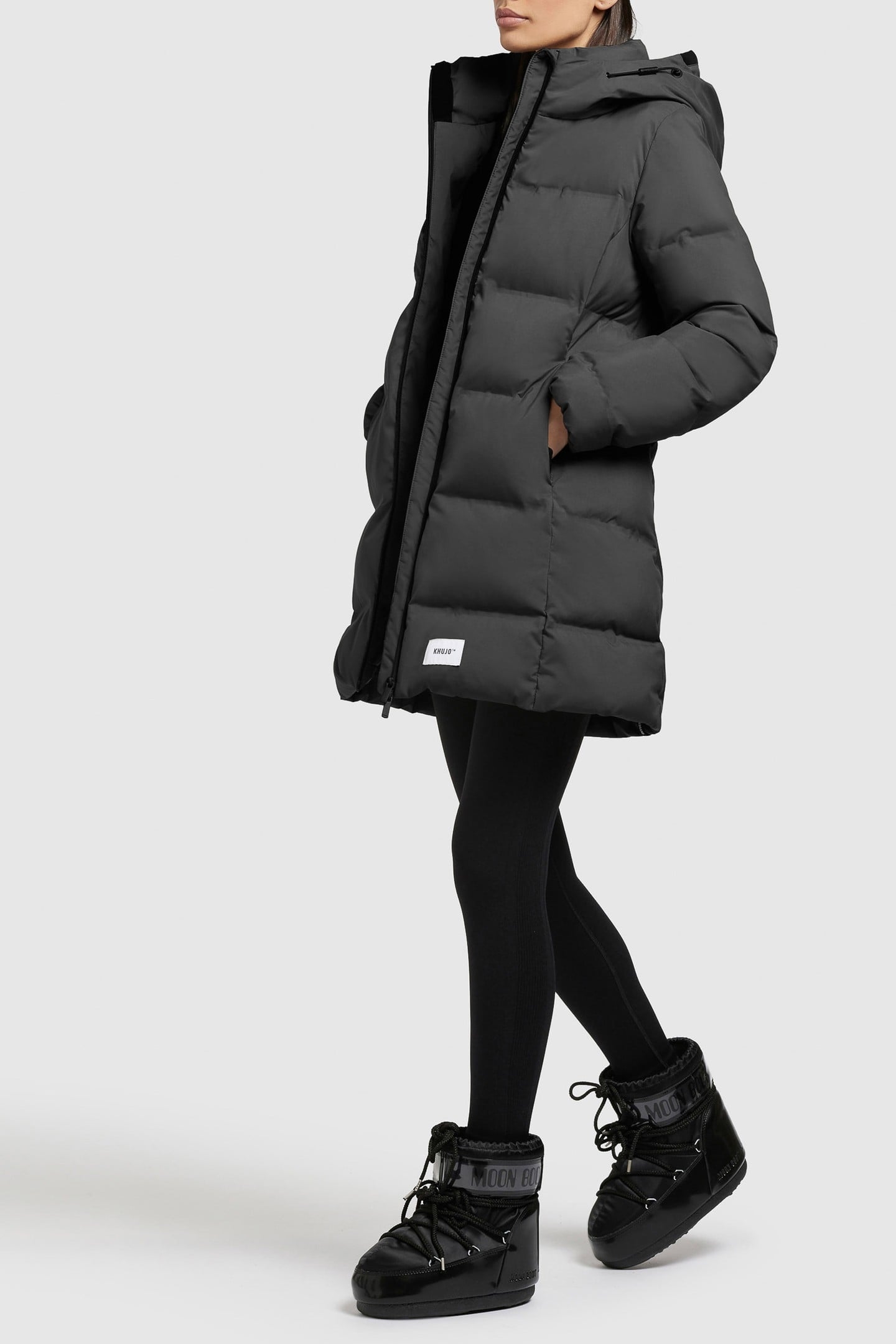 TANARE BLACK 5