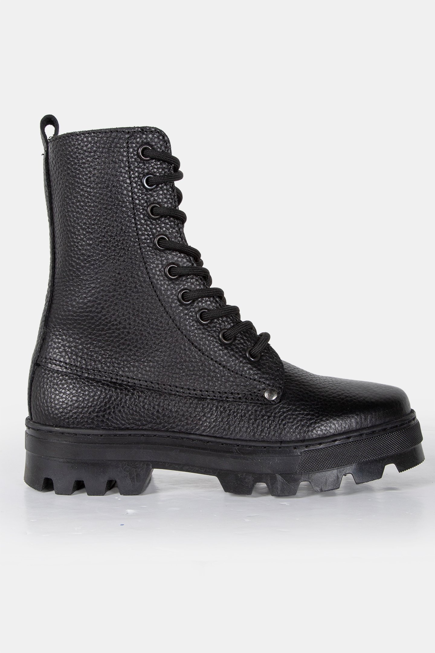 BOKINA BLACK EMBOSSED 1