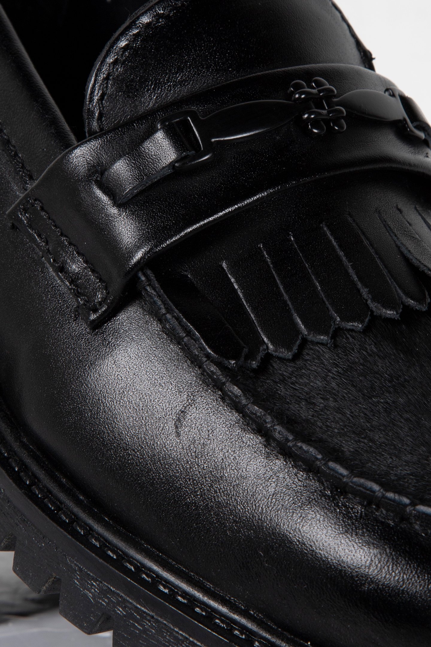 RAGALI LOAFERS BLACK 4